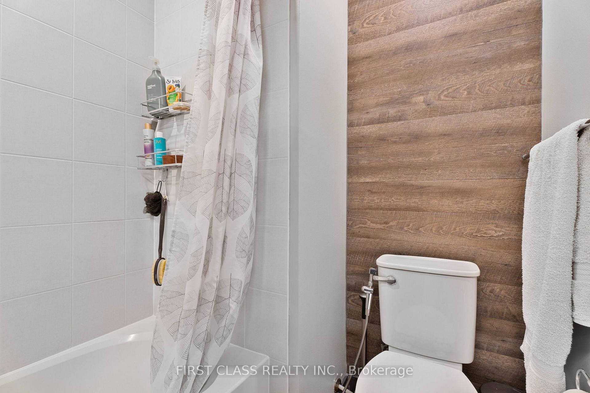 Photo 25 of Unit 1804, 2910 Highway 7, Vaughan, Concord — HOMEH