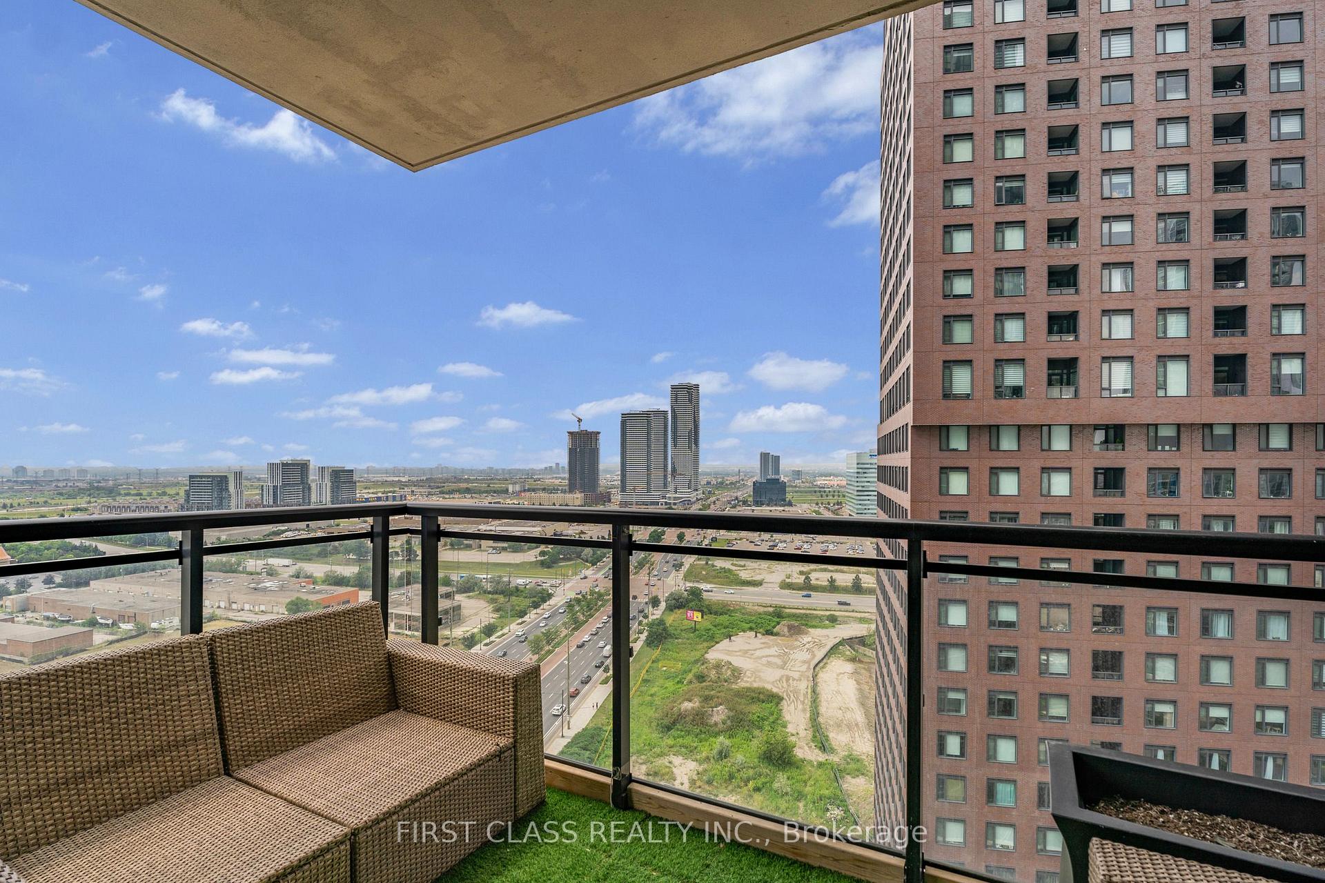 Photo 34 of Unit 1804, 2910 Highway 7, Vaughan, Concord — HOMEH