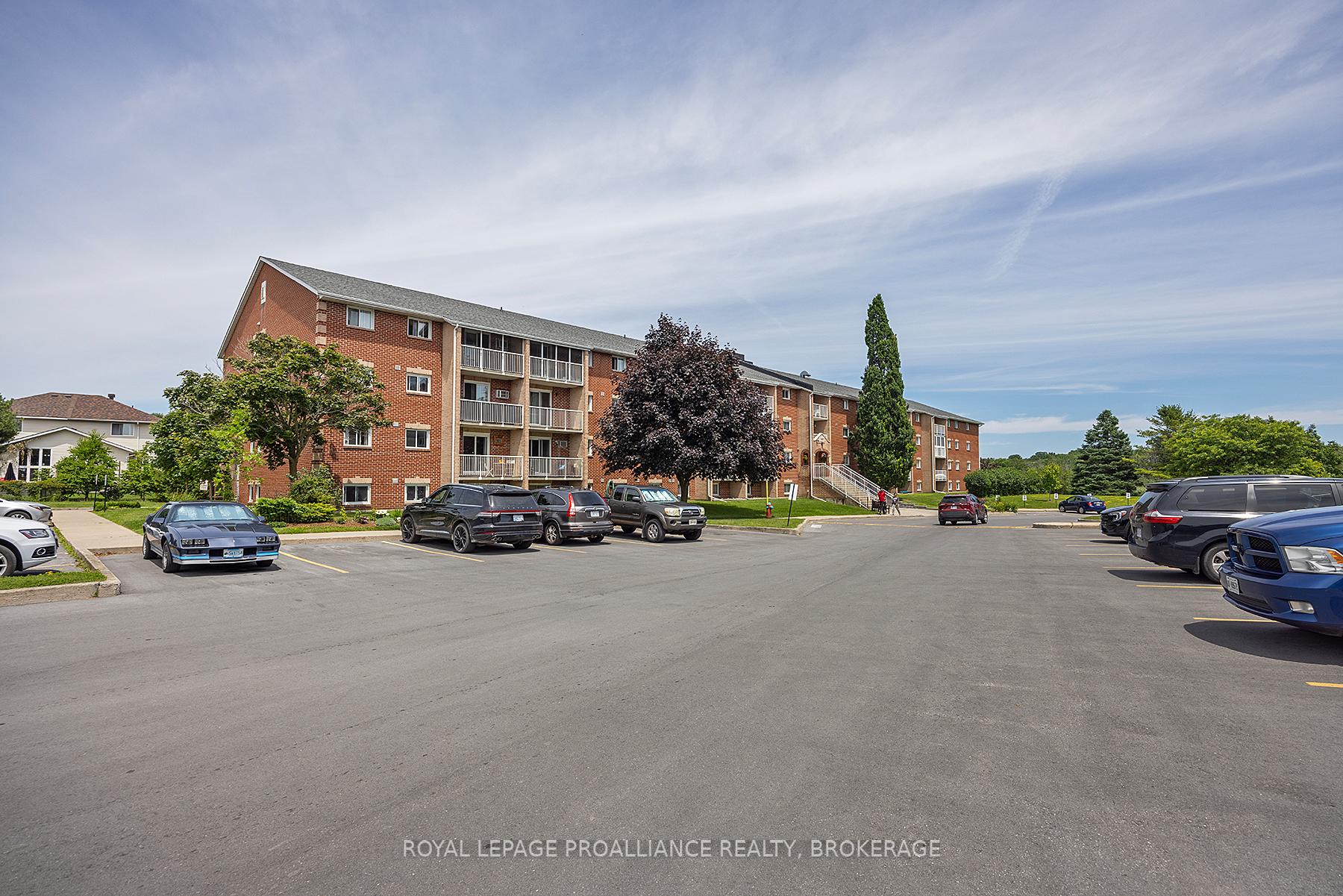 Photo 2 of Unit 201, 580 Armstrong Road, Kingston, East Gardiners Rd — HOMEH
