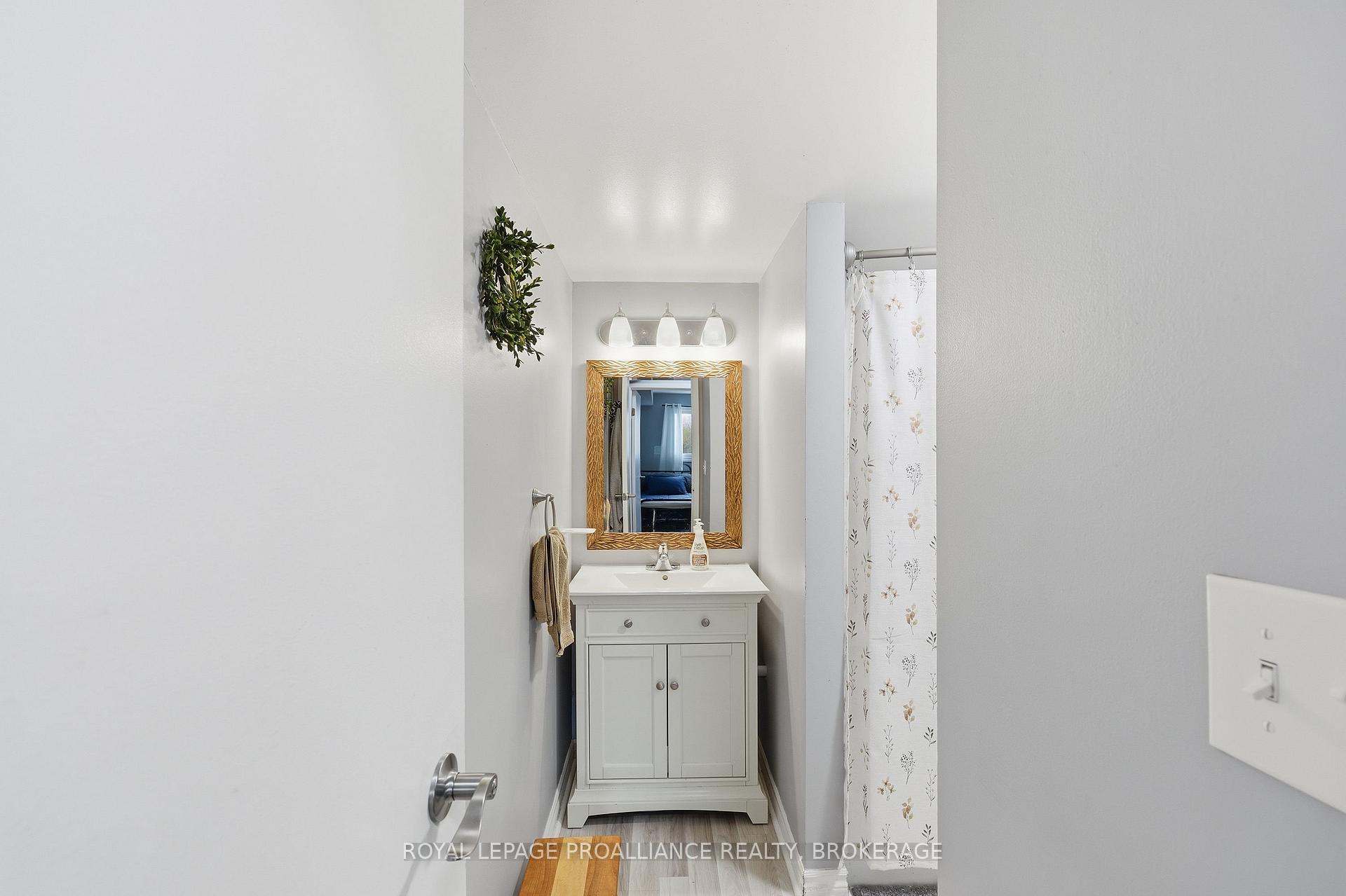 Photo 34 of Unit 201, 580 Armstrong Road, Kingston, East Gardiners Rd — HOMEH
