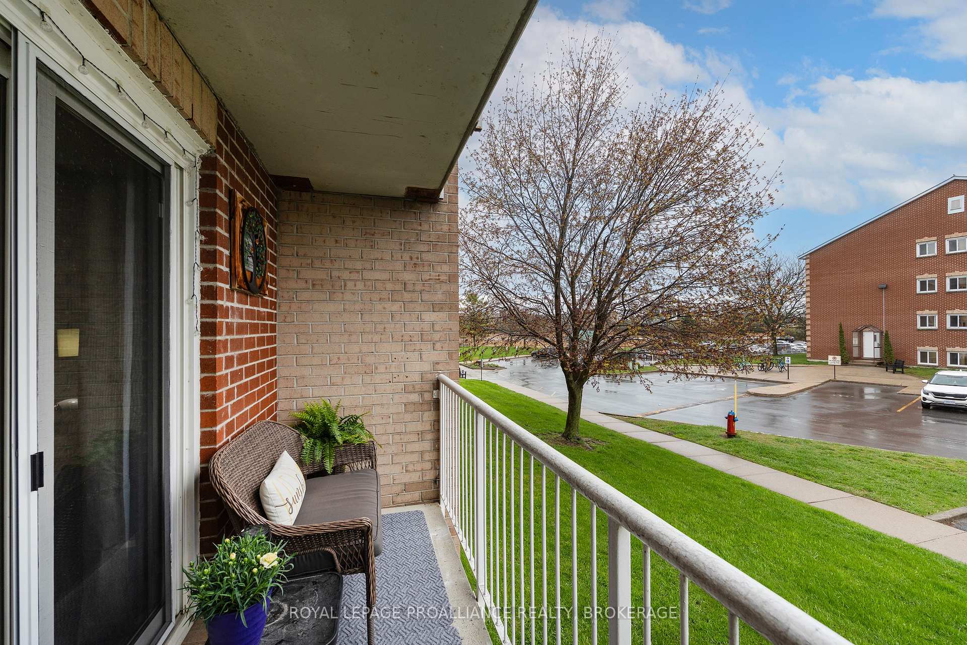 Photo 38 of Unit 201, 580 Armstrong Road, Kingston, East Gardiners Rd — HOMEH