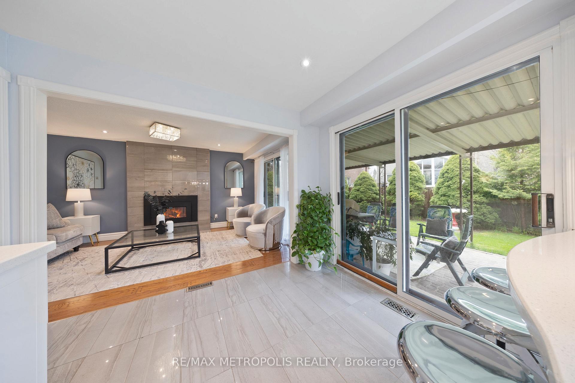 Photo 19 of Unit Upper, 754 Eyer Drive, Pickering, West Shore — HOMEH