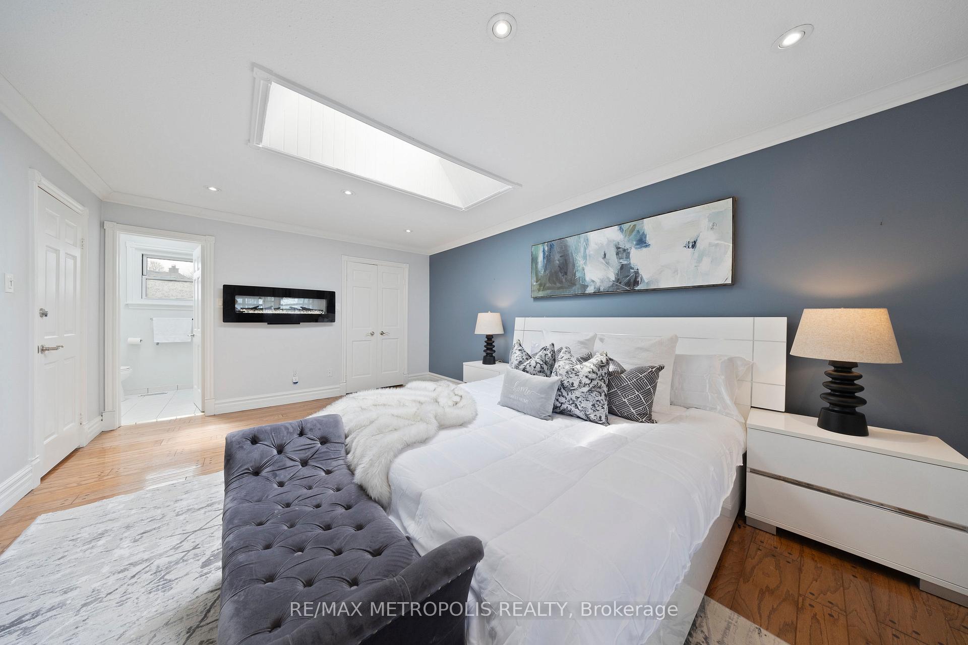 Photo 27 of Unit Upper, 754 Eyer Drive, Pickering, West Shore — HOMEH