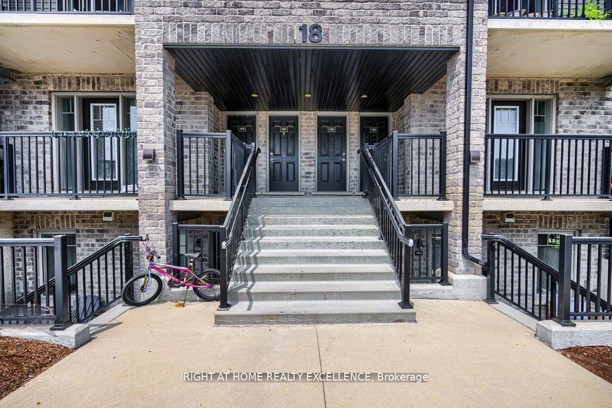 Photo 1 of Unit 18 E, 1989 Ottawa St Street E, Kitchener, Larentian West — HOMEH