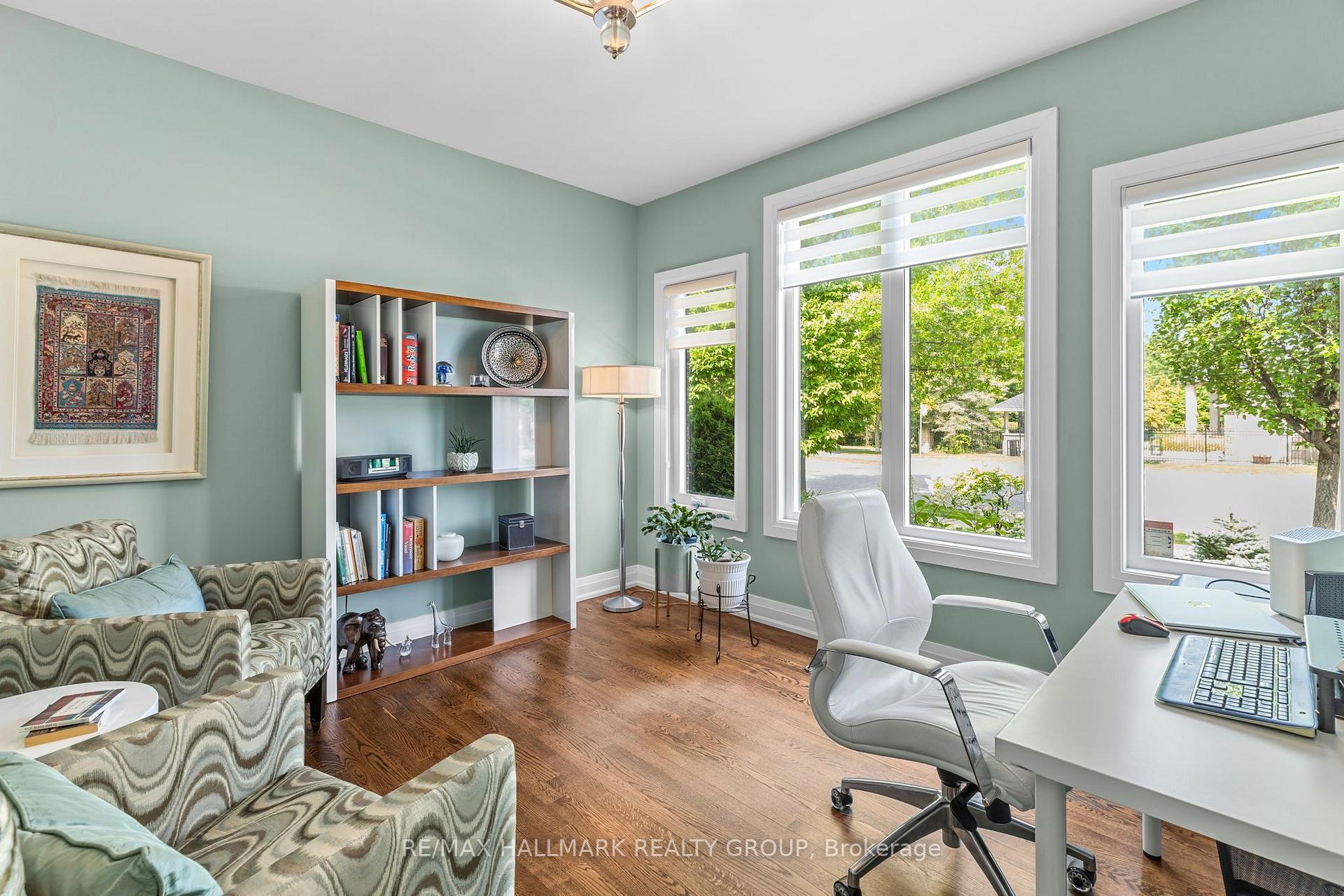 Photo 6 of 1832 Springridge Drive, Ottawa, Springridge/East Village — HOMEH