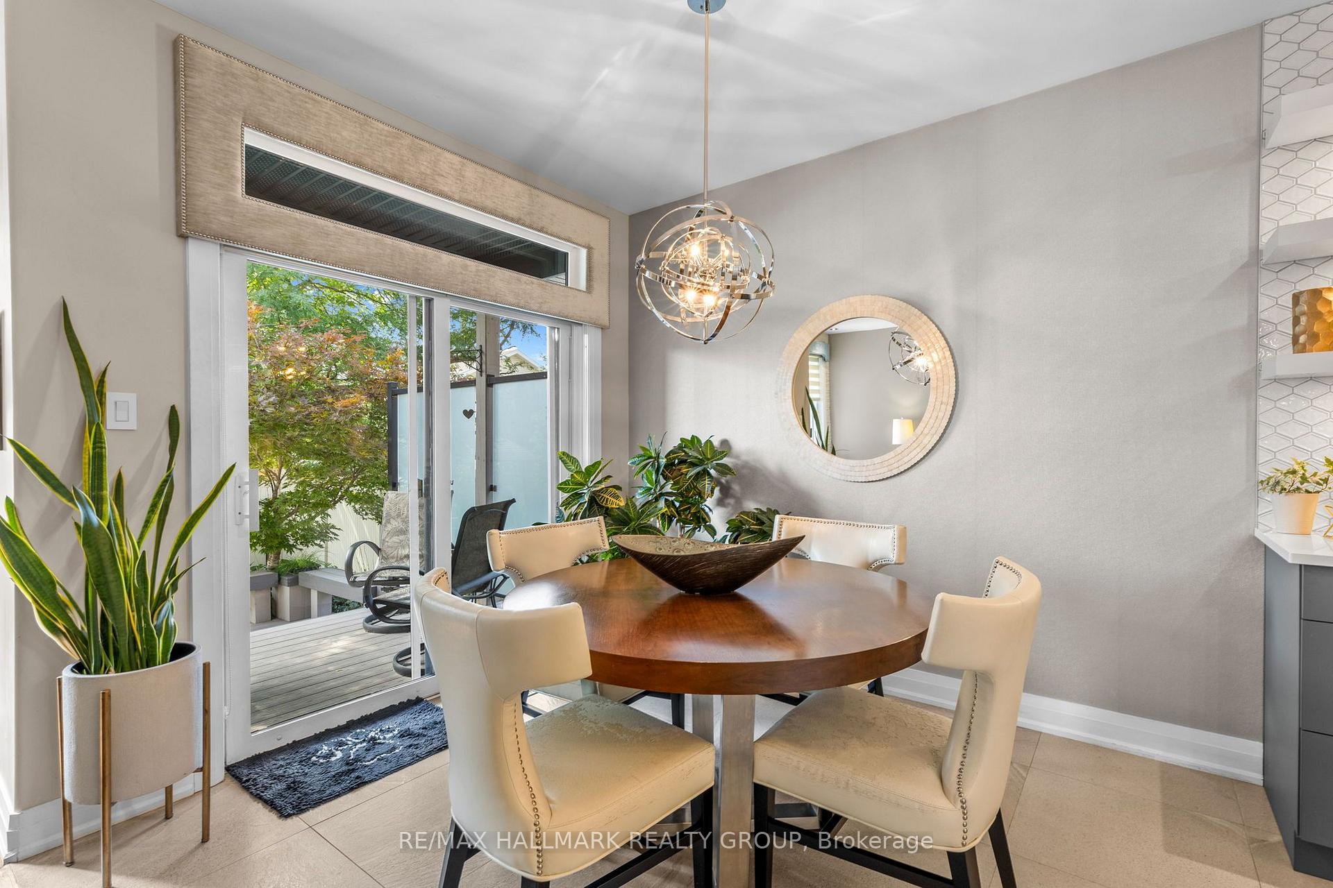 Photo 9 of 1832 Springridge Drive, Ottawa, Springridge/East Village — HOMEH