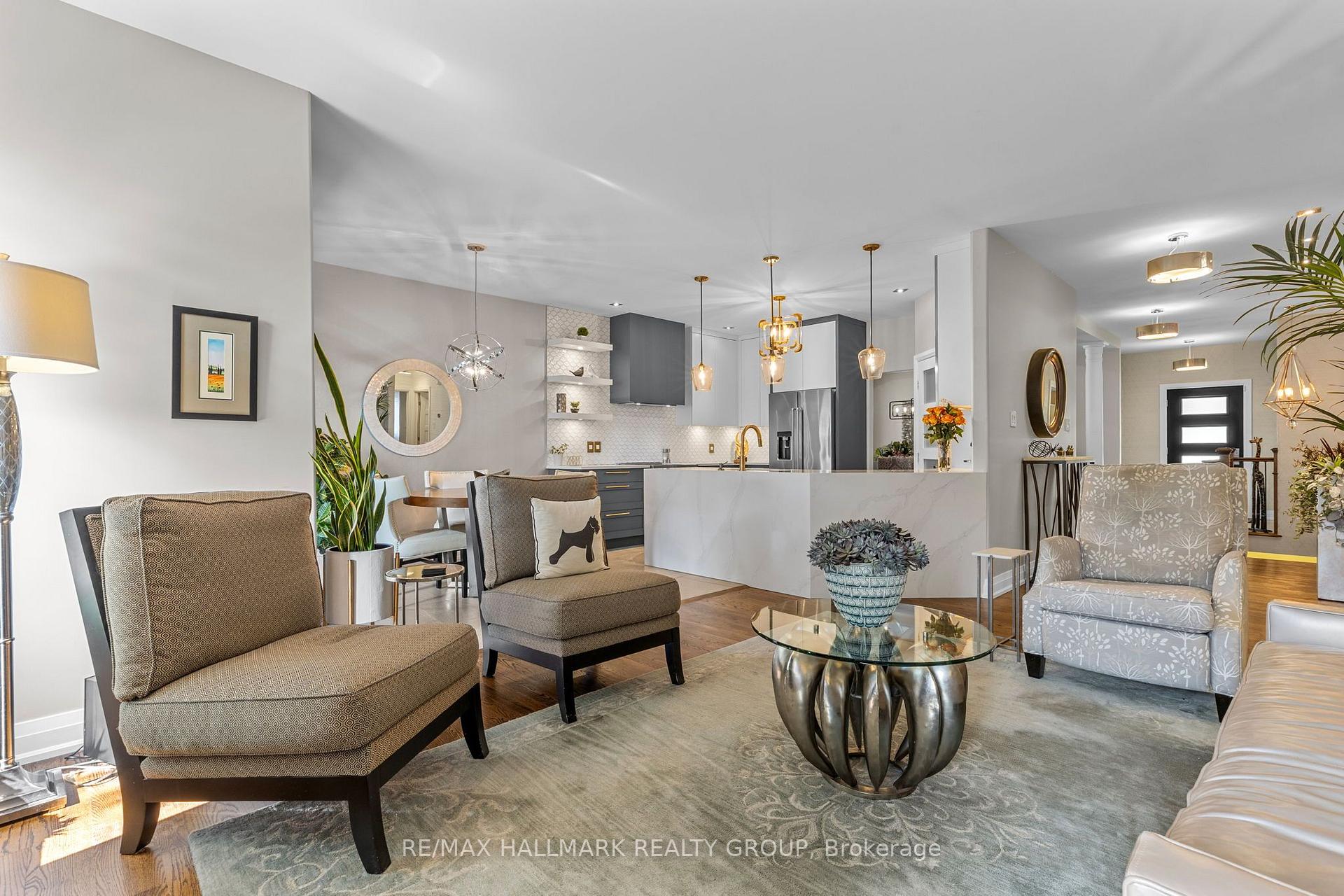 Photo 13 of 1832 Springridge Drive, Ottawa, Springridge/East Village — HOMEH