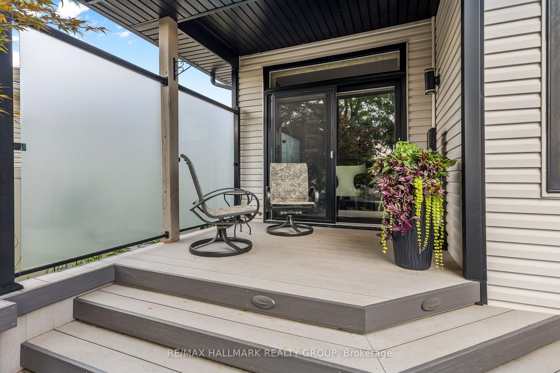 Photo 28 of 1832 Springridge Drive, Ottawa, Springridge/East Village — HOMEH