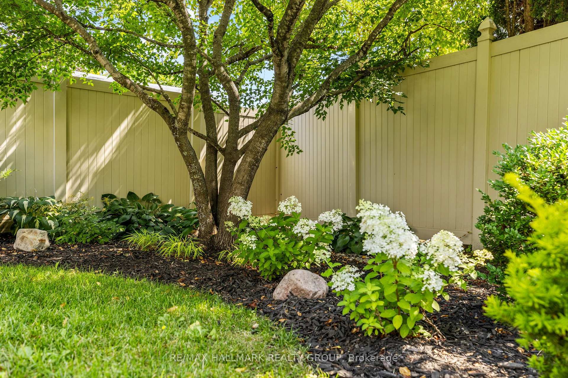 Photo 34 of 1832 Springridge Drive, Ottawa, Springridge/East Village — HOMEH