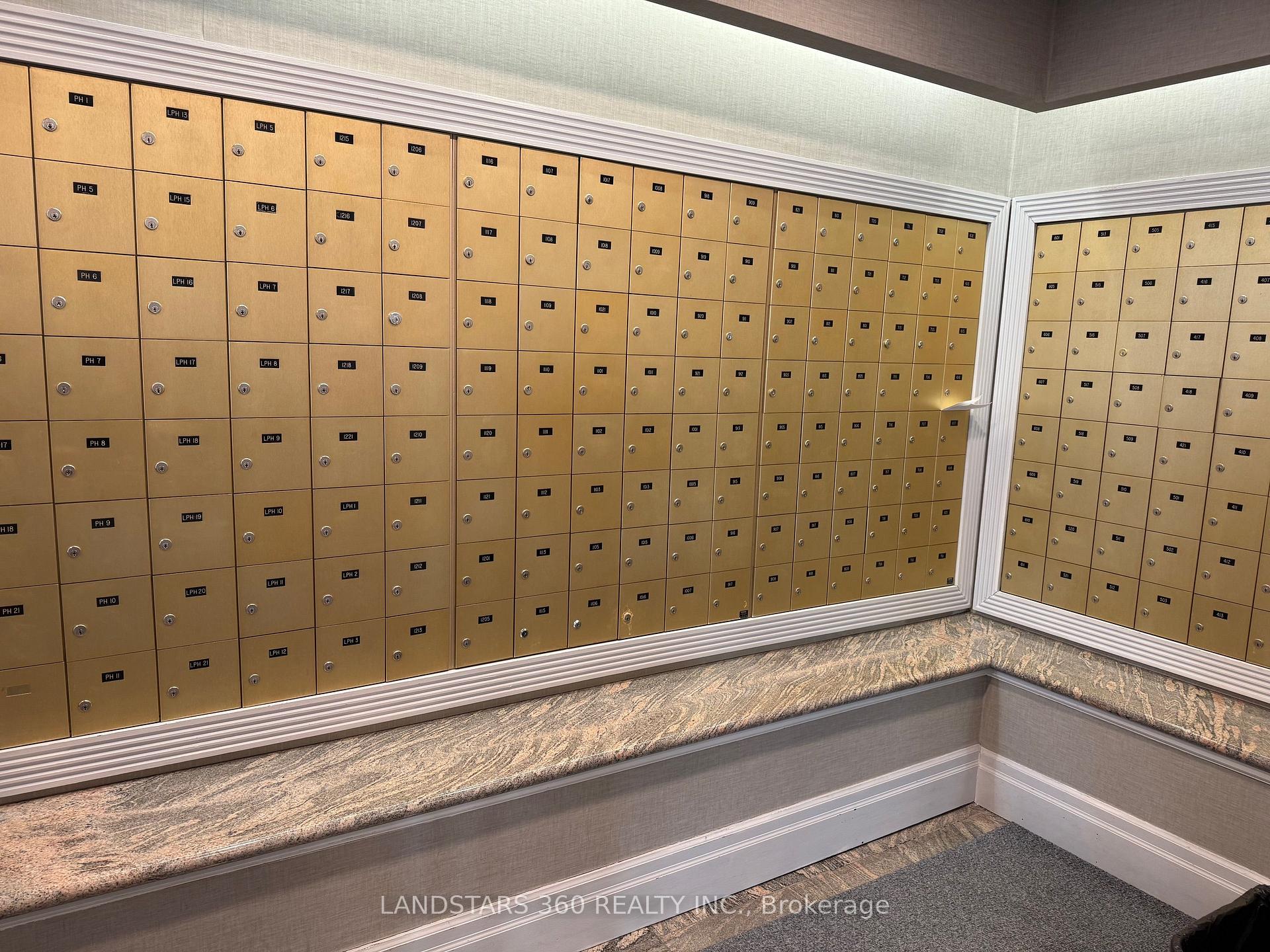 Photo 21 of Unit 906, 39 Oneida Crescent, Richmond Hill, Langstaff — HOMEH