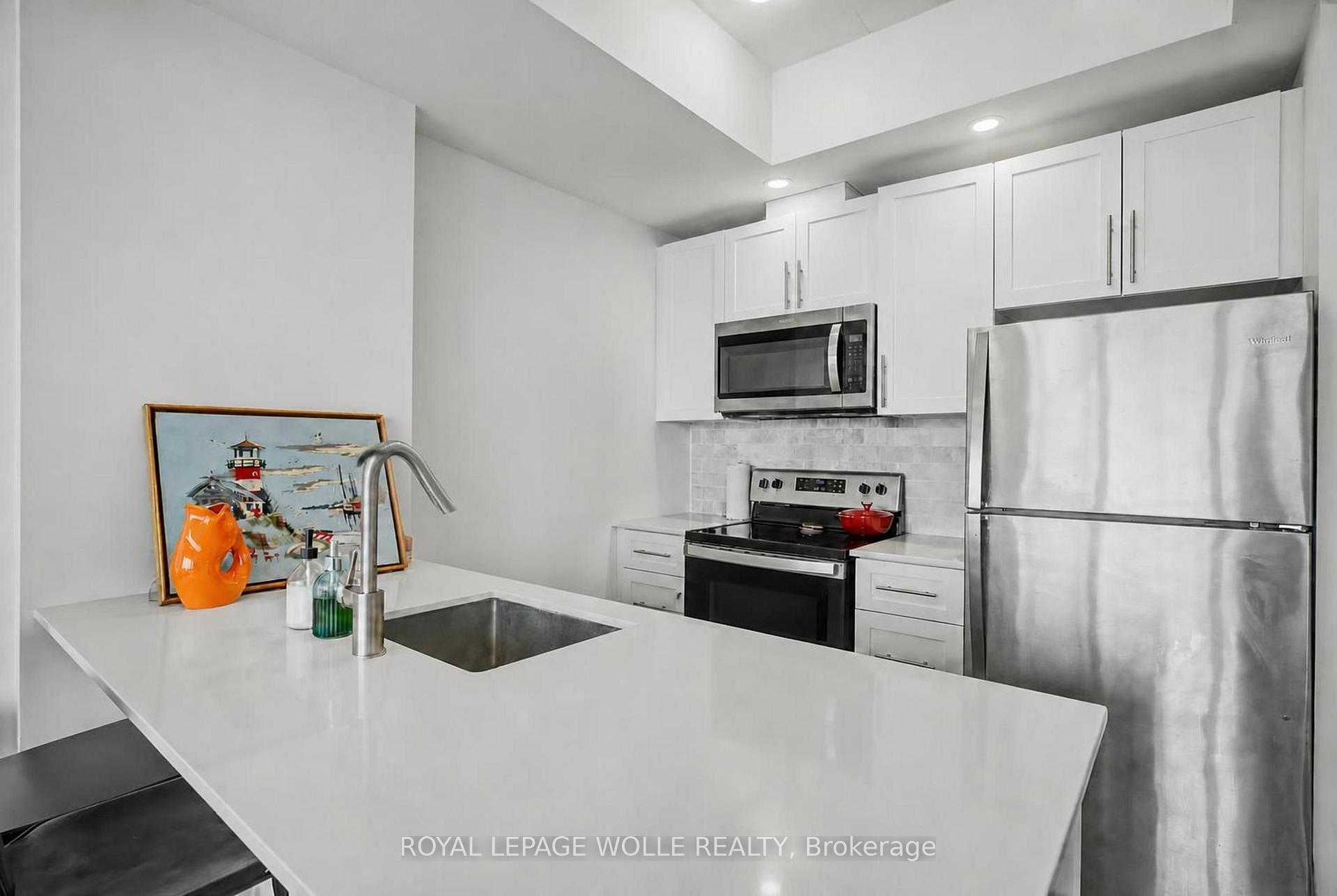 Photo 1 of Unit 2409, 108 Garment Street, Kitchener, Cherry Hill — HOMEH