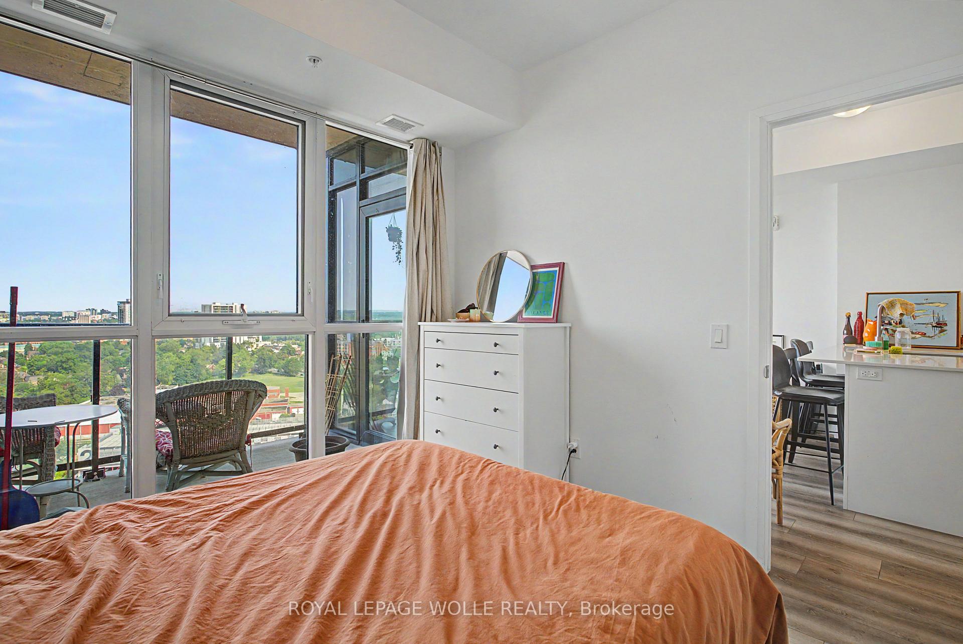 Photo 14 of Unit 2409, 108 Garment Street, Kitchener, Cherry Hill — HOMEH