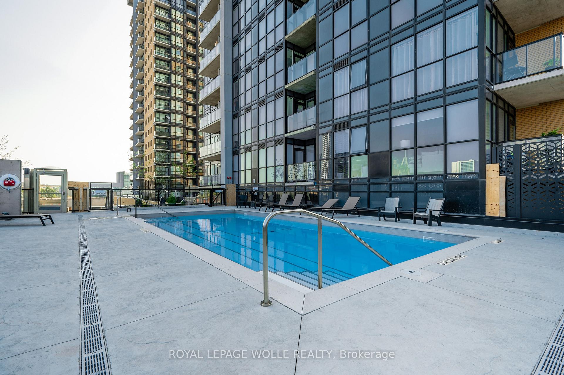 Photo 28 of Unit 2409, 108 Garment Street, Kitchener, Cherry Hill — HOMEH