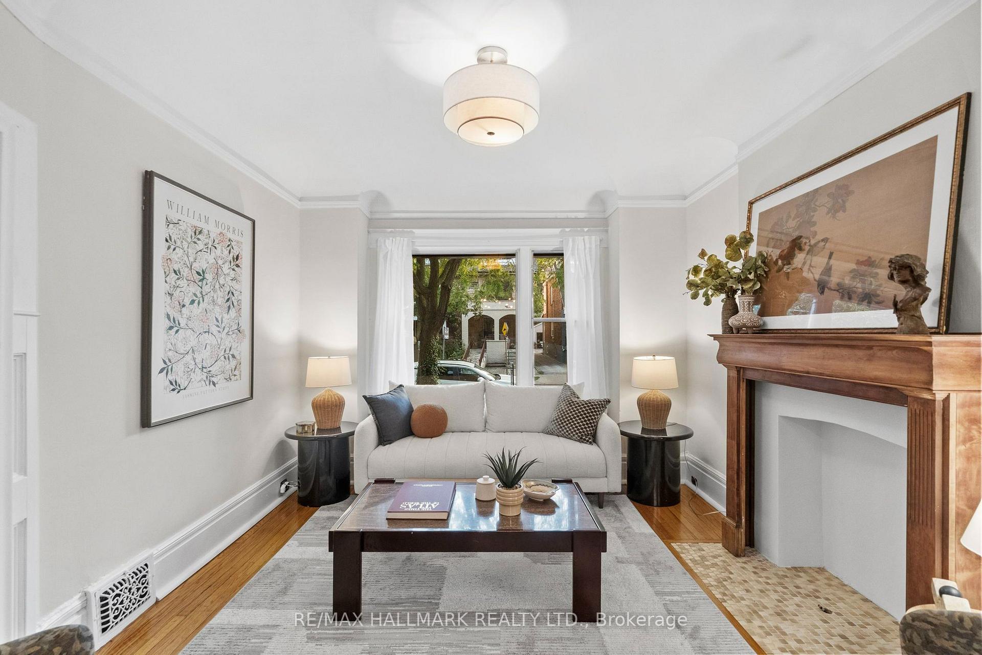 Photo 6 of 159 Gillard Avenue, Toronto, Greenwood-Coxwell — HOMEH