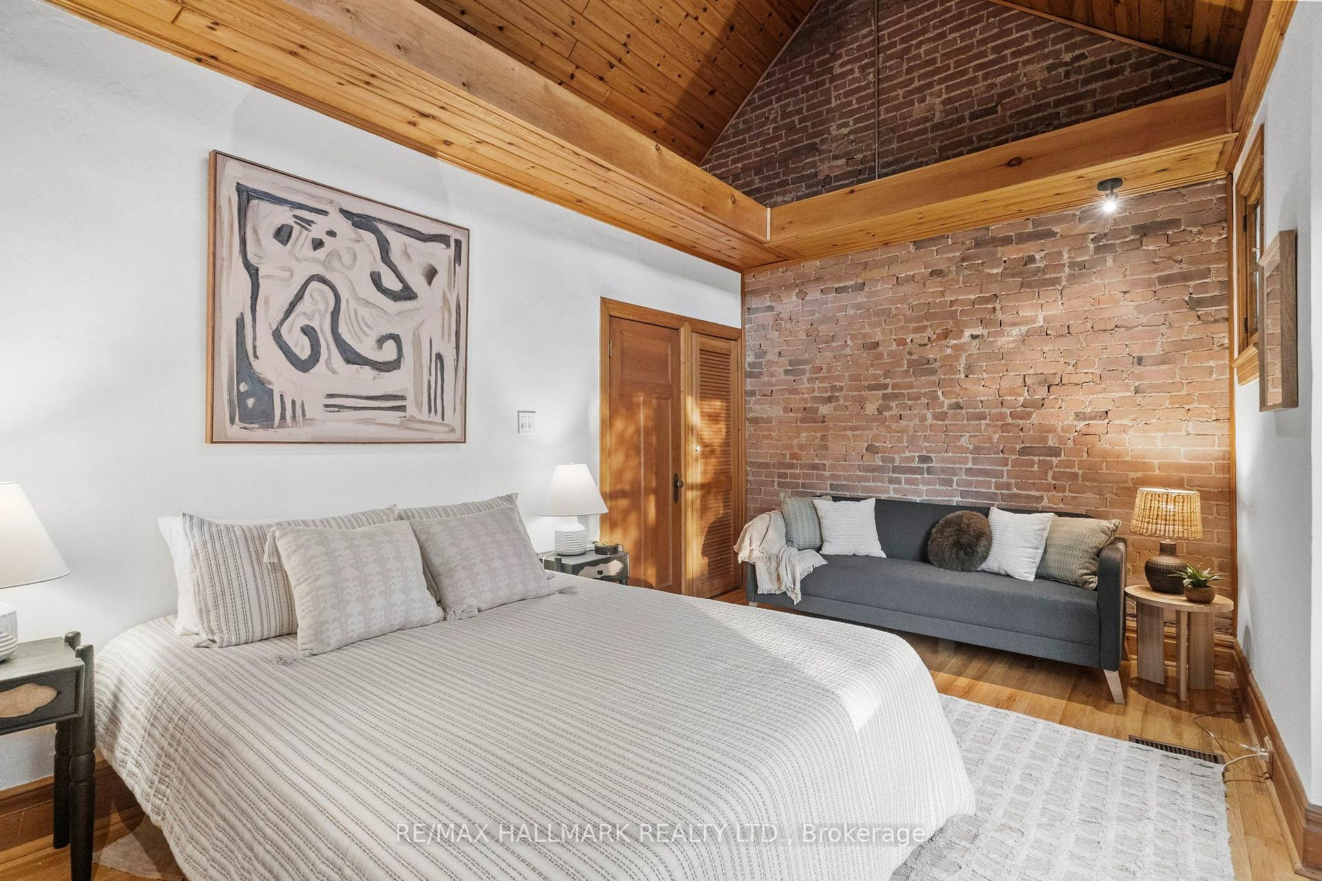 Photo 26 of 159 Gillard Avenue, Toronto, Greenwood-Coxwell — HOMEH