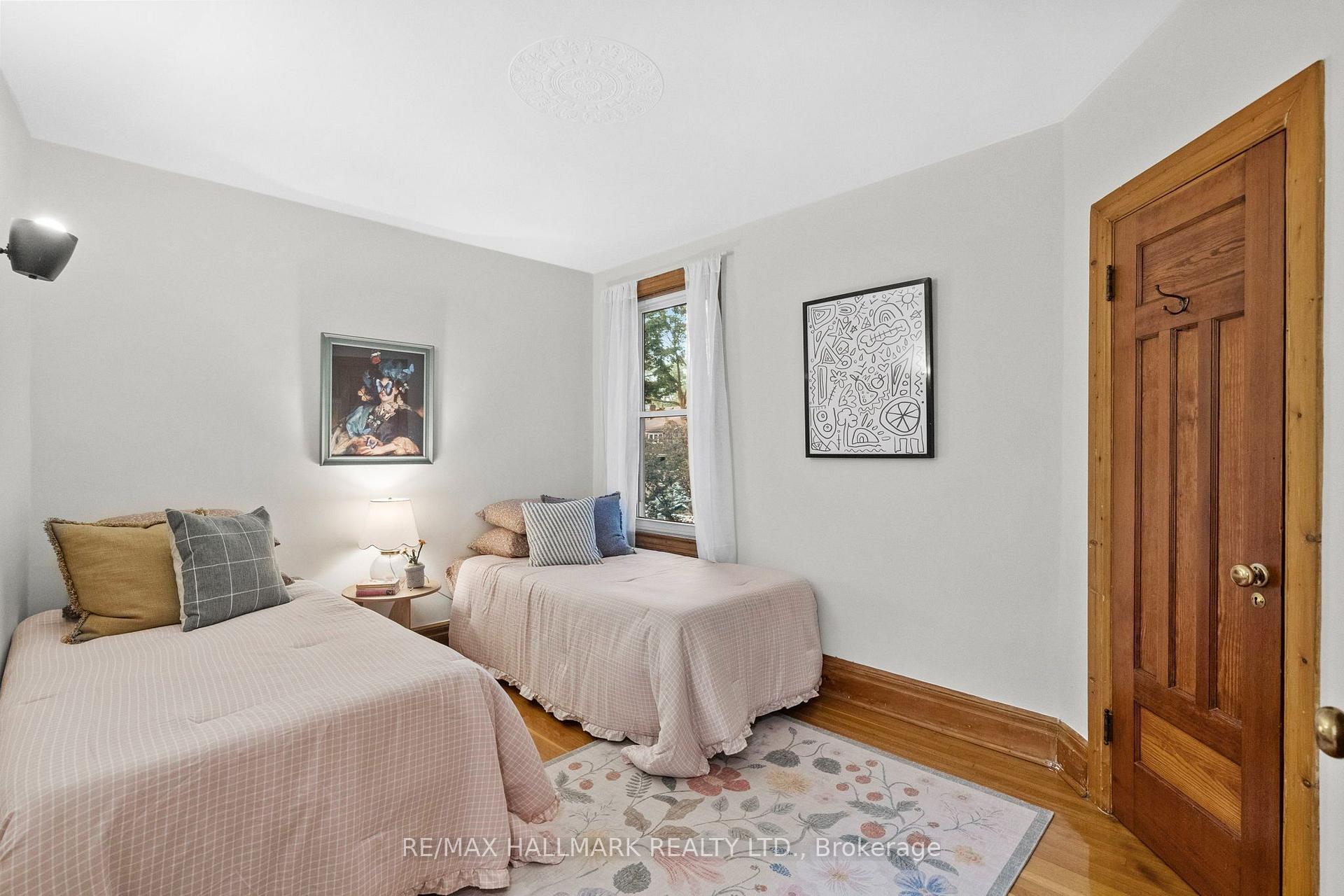 Photo 33 of 159 Gillard Avenue, Toronto, Greenwood-Coxwell — HOMEH