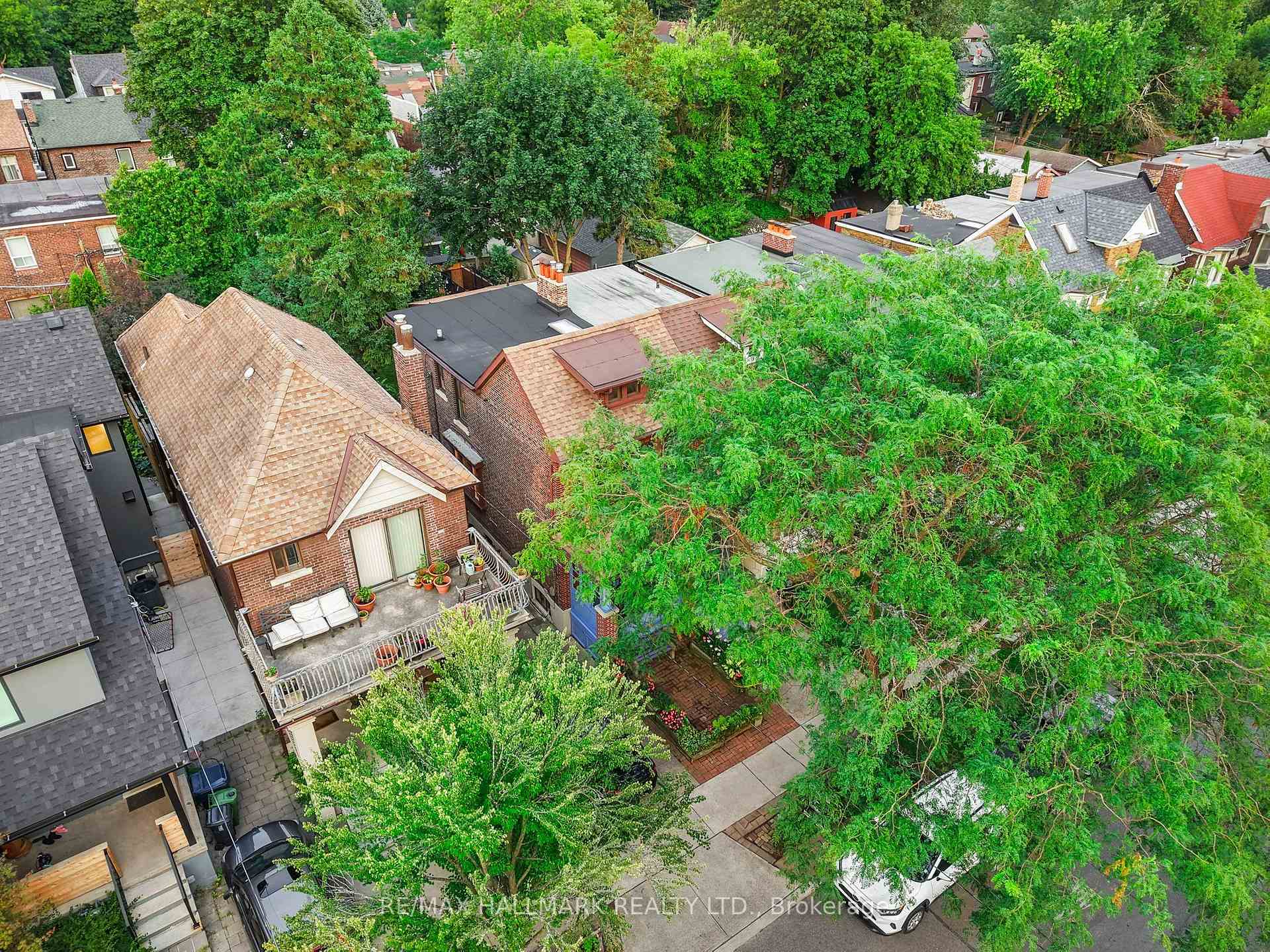 Photo 48 of 159 Gillard Avenue, Toronto, Greenwood-Coxwell — HOMEH