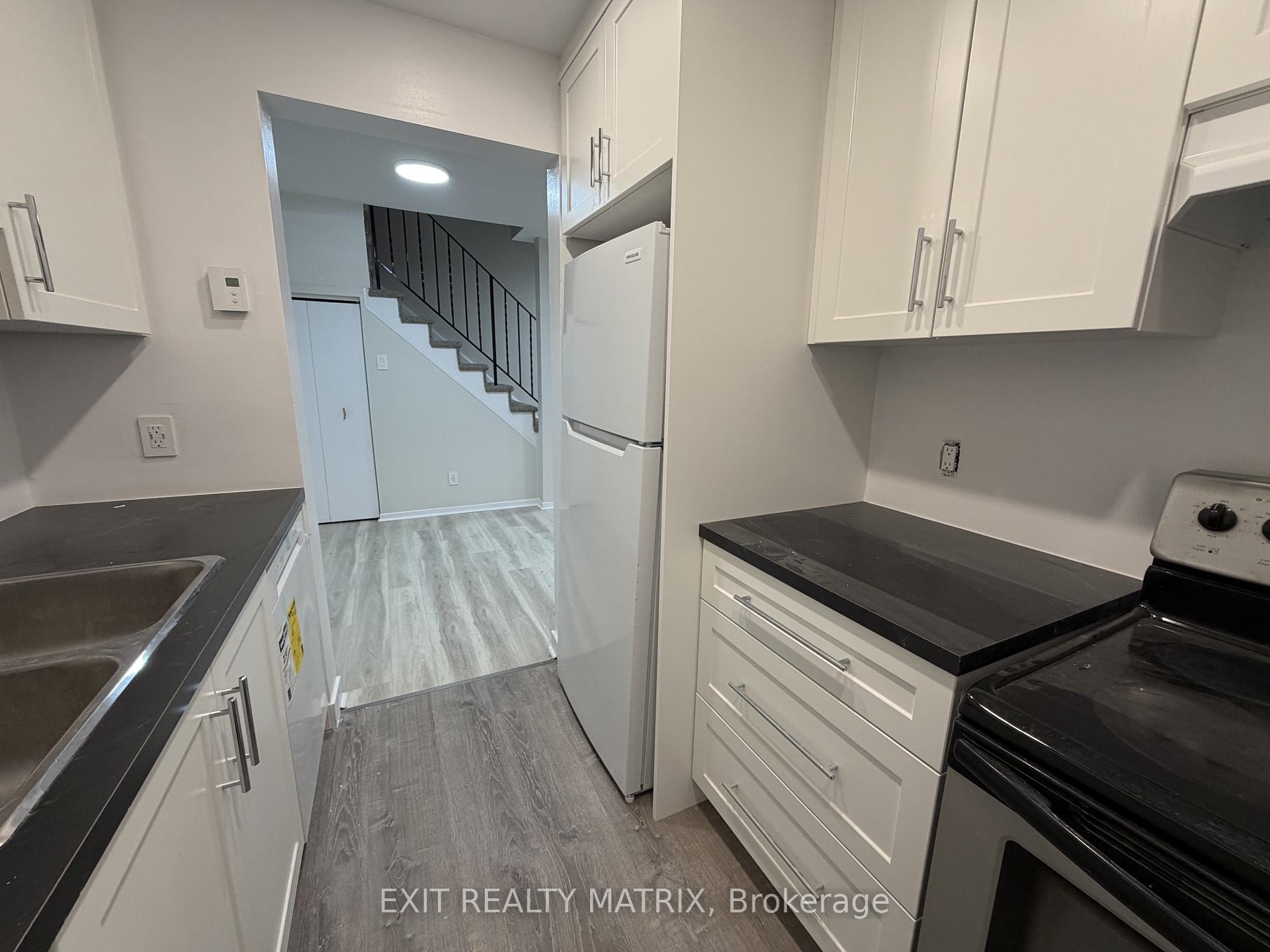 Photo 5 of Unit 50, 2610 Draper Avenue, Ottawa, Redwood Park — HOMEH