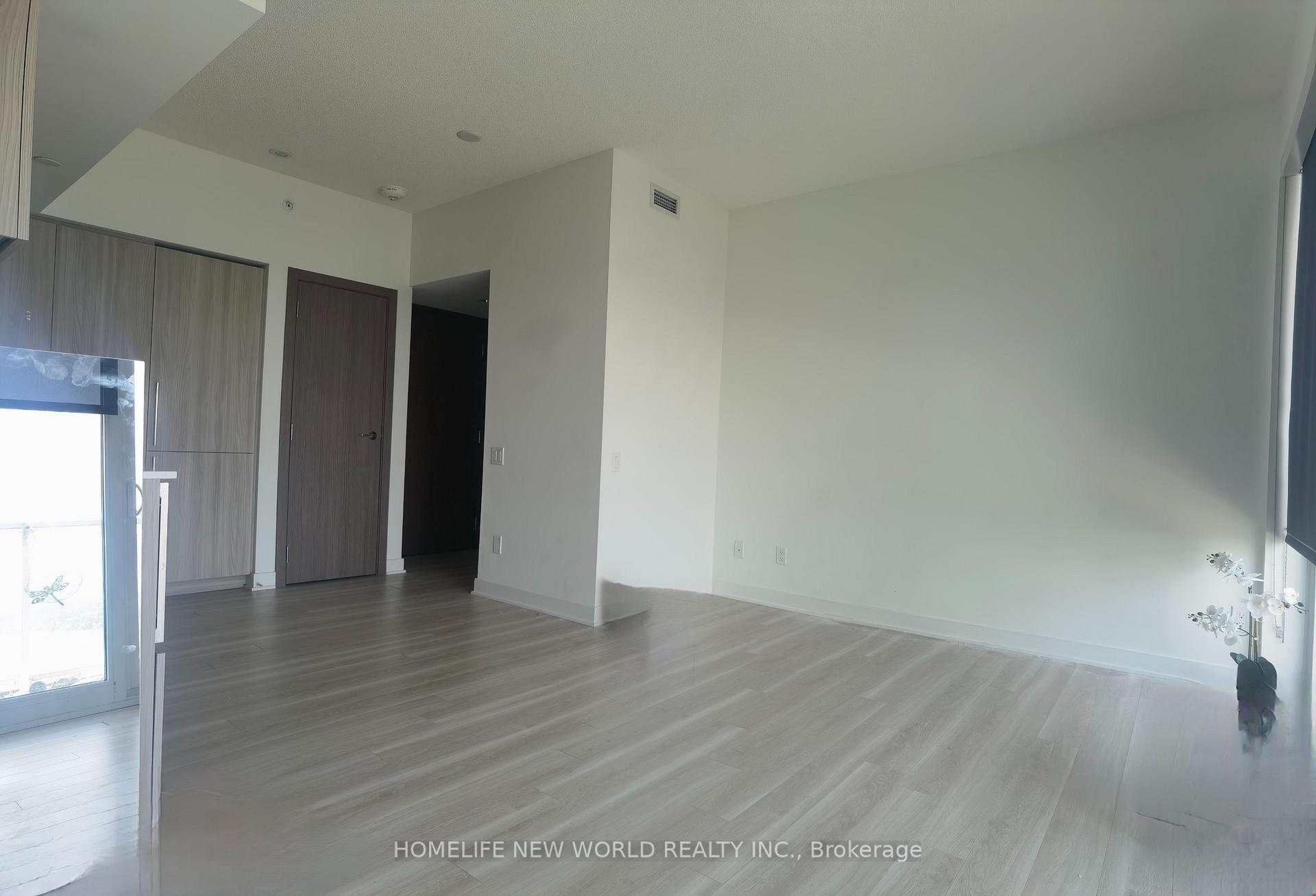 Photo 4 of Unit 3002, 17 Bathurst Street, Toronto, Waterfront Communities — HOMEH