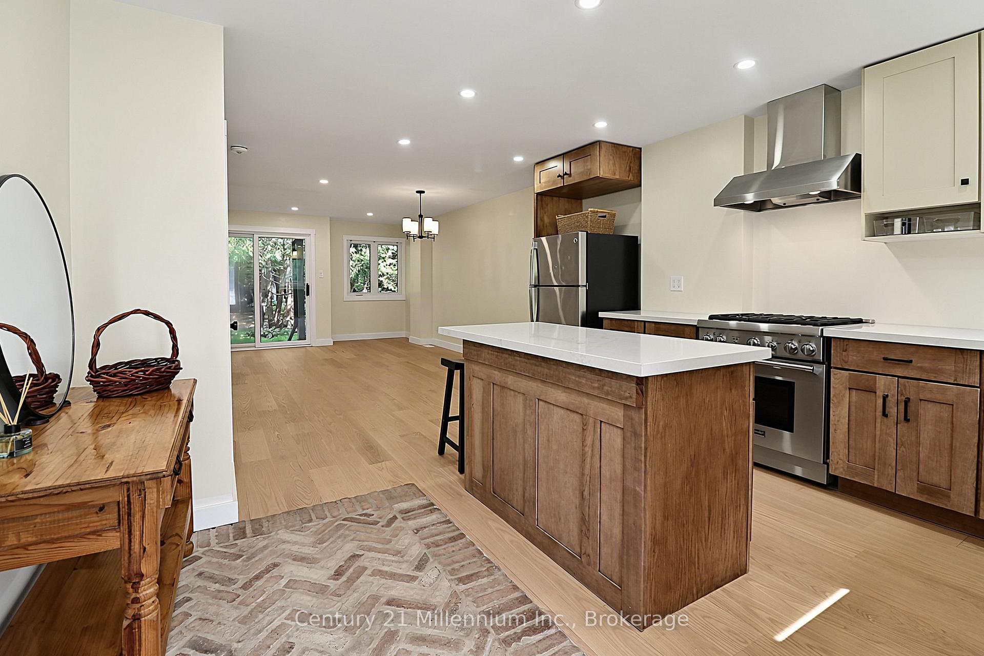 Photo 9 of Unit 28, 127 Fairway Crescent, Collingwood — HOMEH