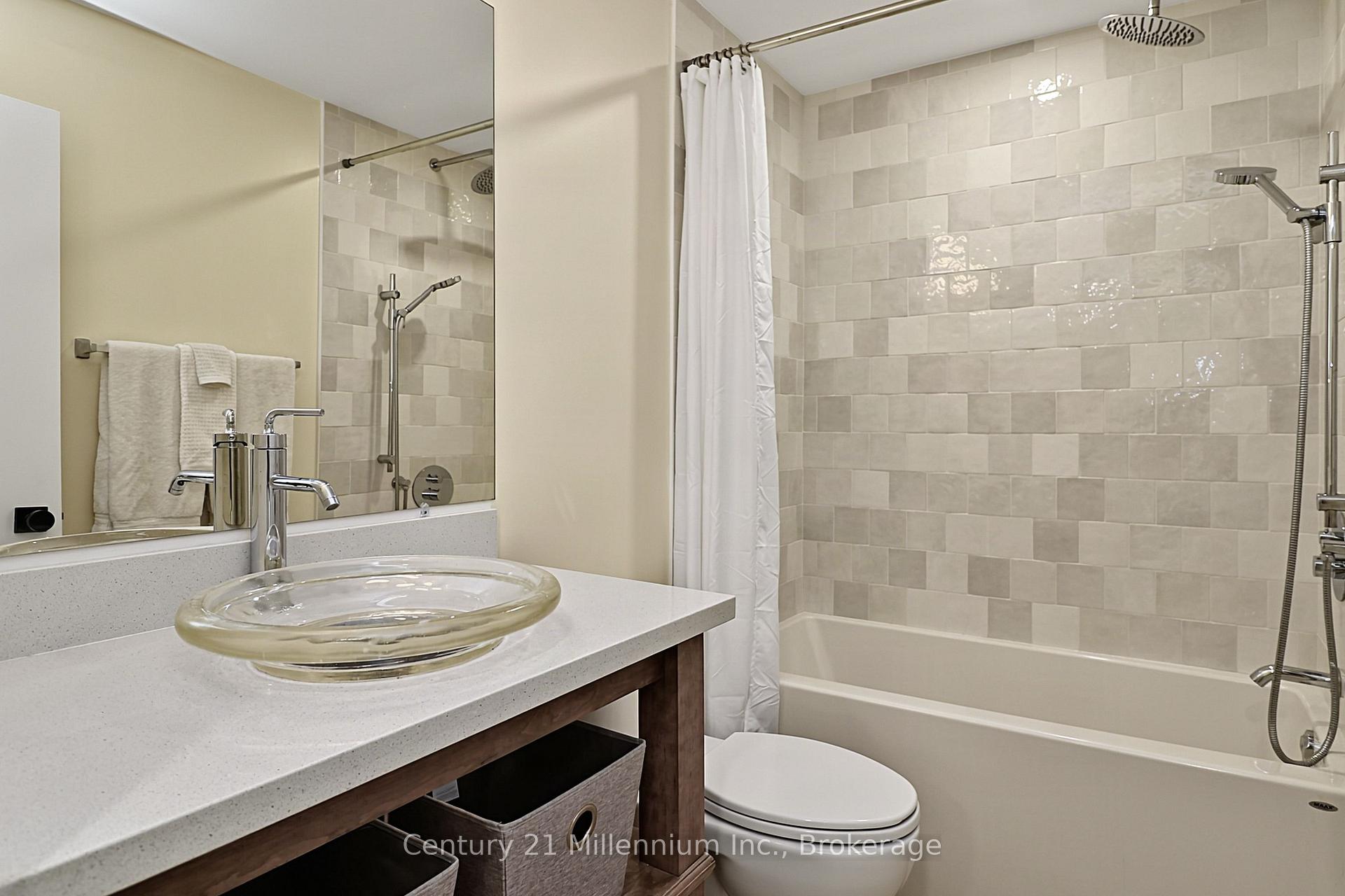 Photo 16 of Unit 28, 127 Fairway Crescent, Collingwood — HOMEH