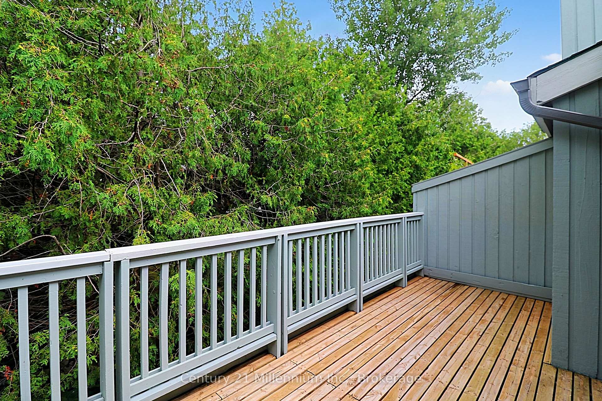 Photo 18 of Unit 28, 127 Fairway Crescent, Collingwood — HOMEH