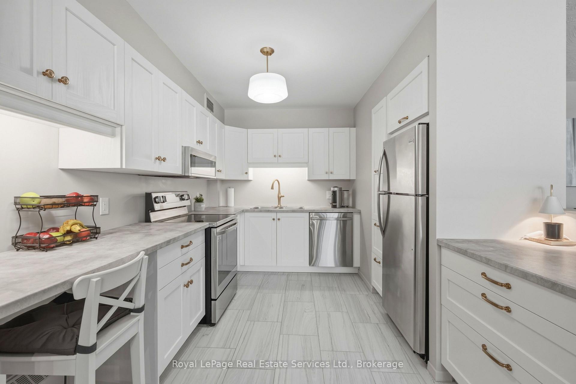 Photo of Unit 102, 15 Towering Heights Boulevard