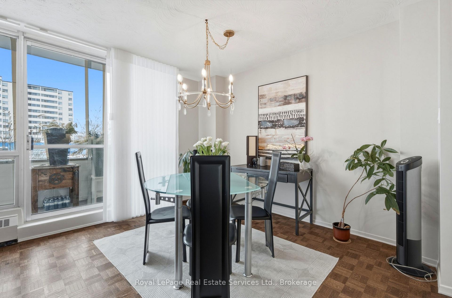 Photo 7 of Unit 102, 15 Towering Heights Boulevard, St. Catharines, Glendale/Glenridge — HOMEH