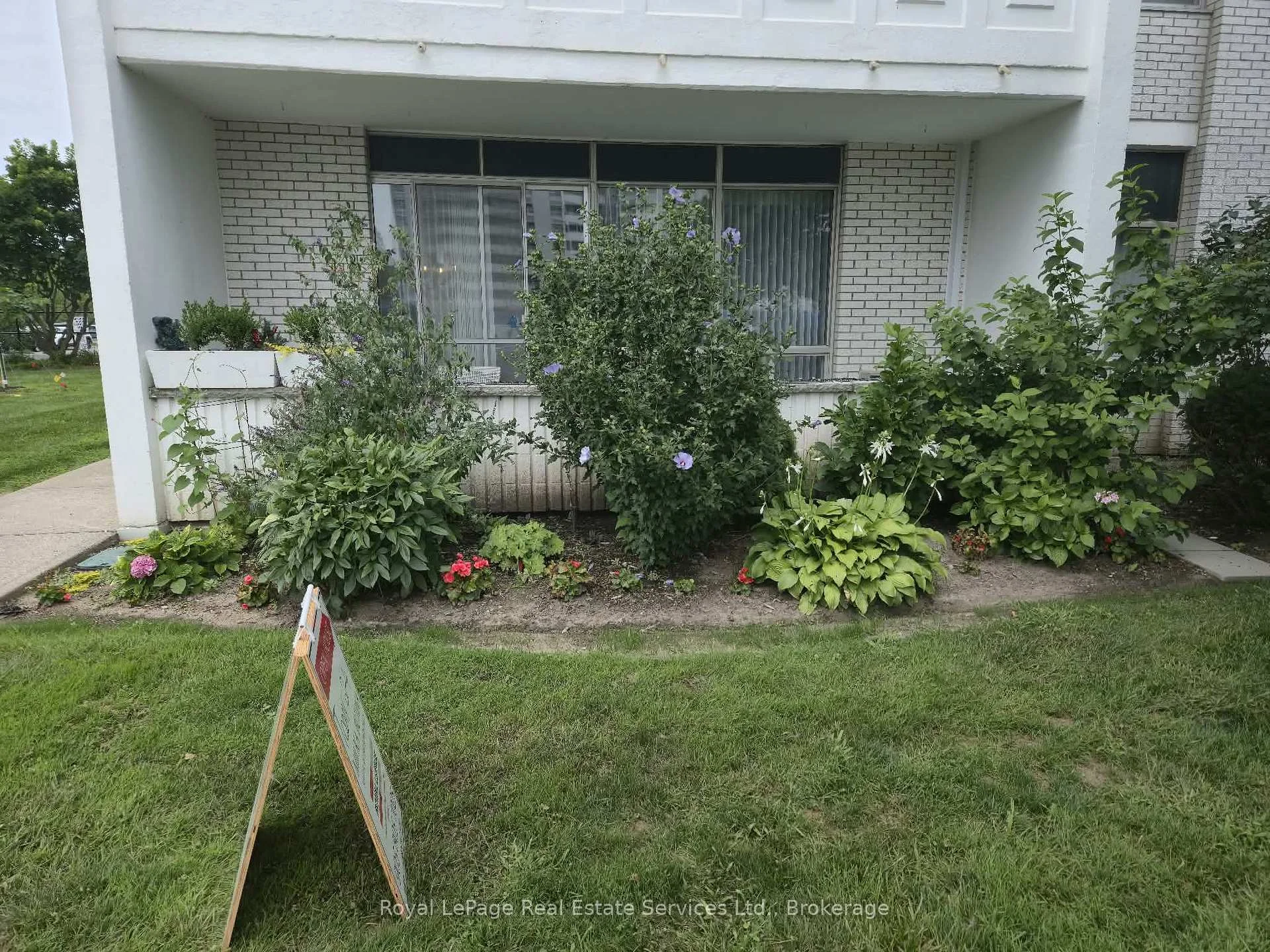 Photo 33 of Unit 102, 15 Towering Heights Boulevard, St. Catharines, Glendale/Glenridge — HOMEH