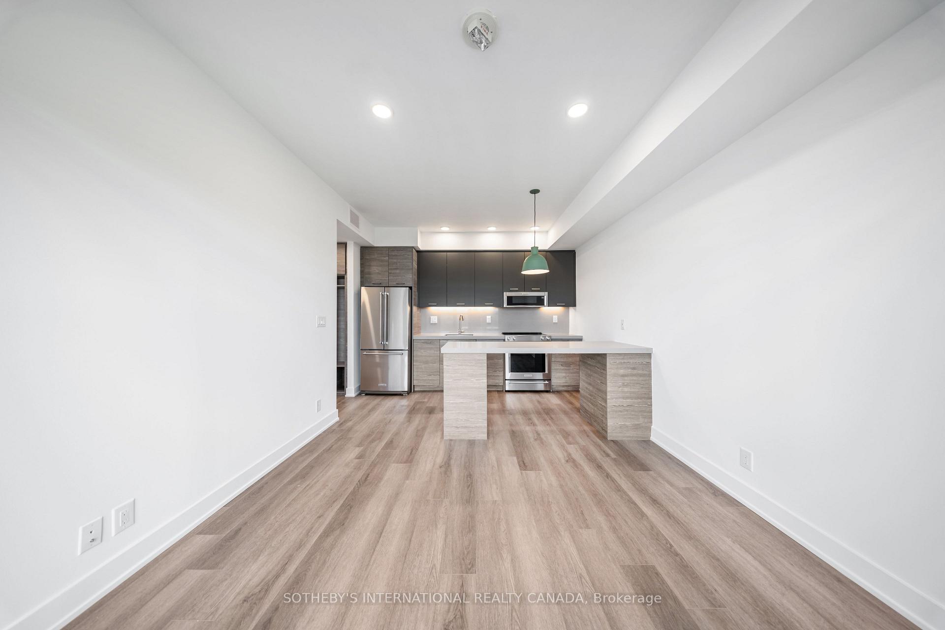 Photo 5 of Unit 807, 484 Spadina Avenue, Toronto, University — HOMEH