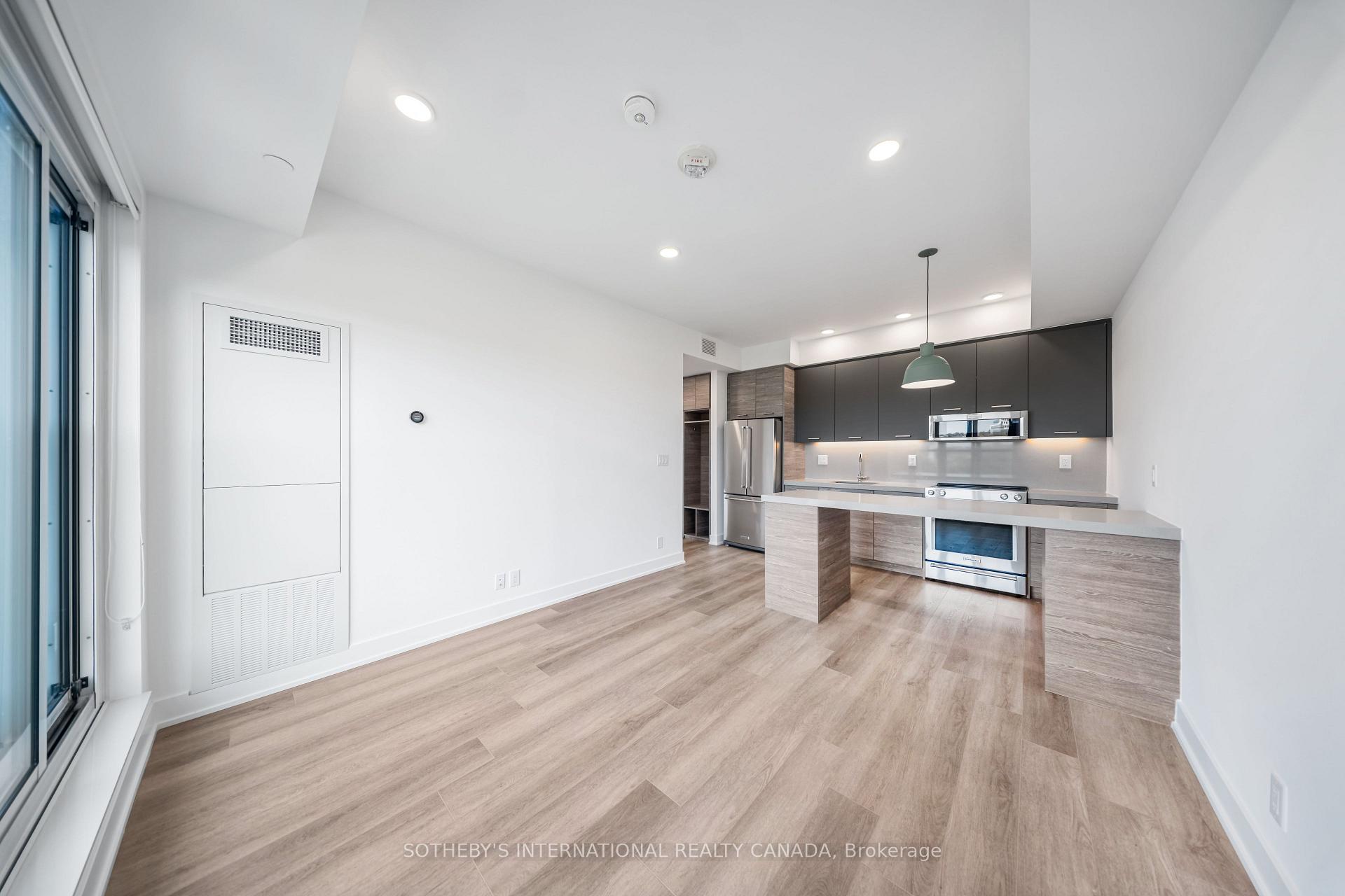 Photo 6 of Unit 807, 484 Spadina Avenue, Toronto, University — HOMEH