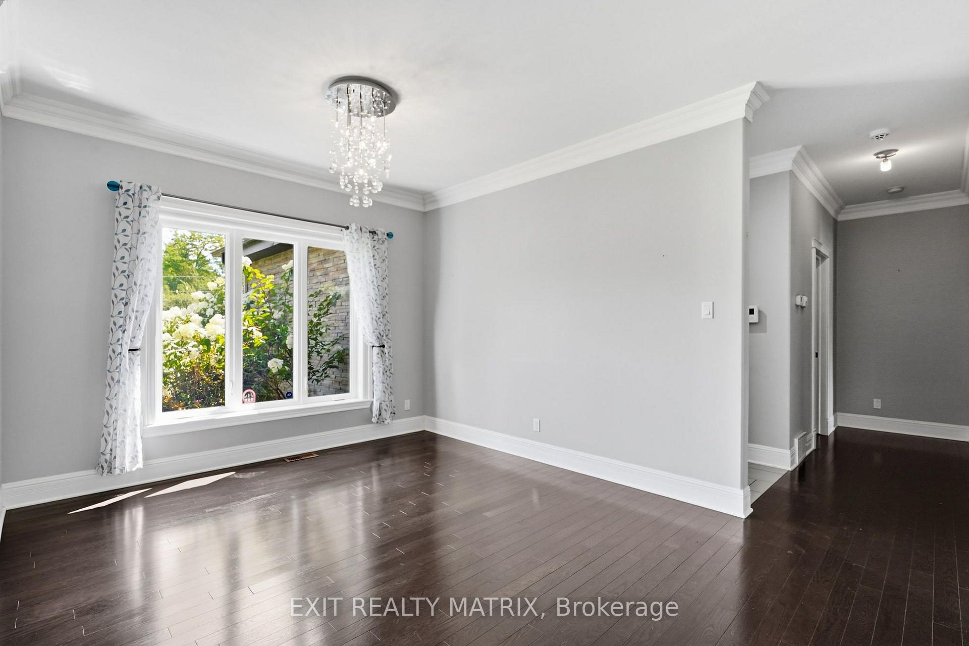 Photo 6 of 501 Du Parc Road, Champlain, L'Orignal — HOMEH