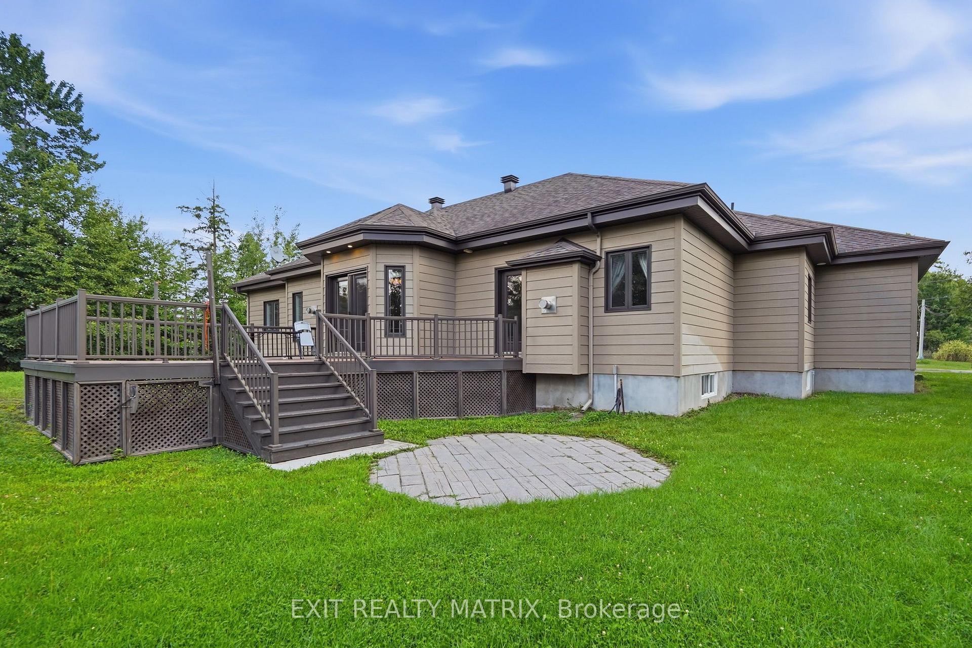 Photo 44 of 501 Du Parc Road, Champlain, L'Orignal — HOMEH