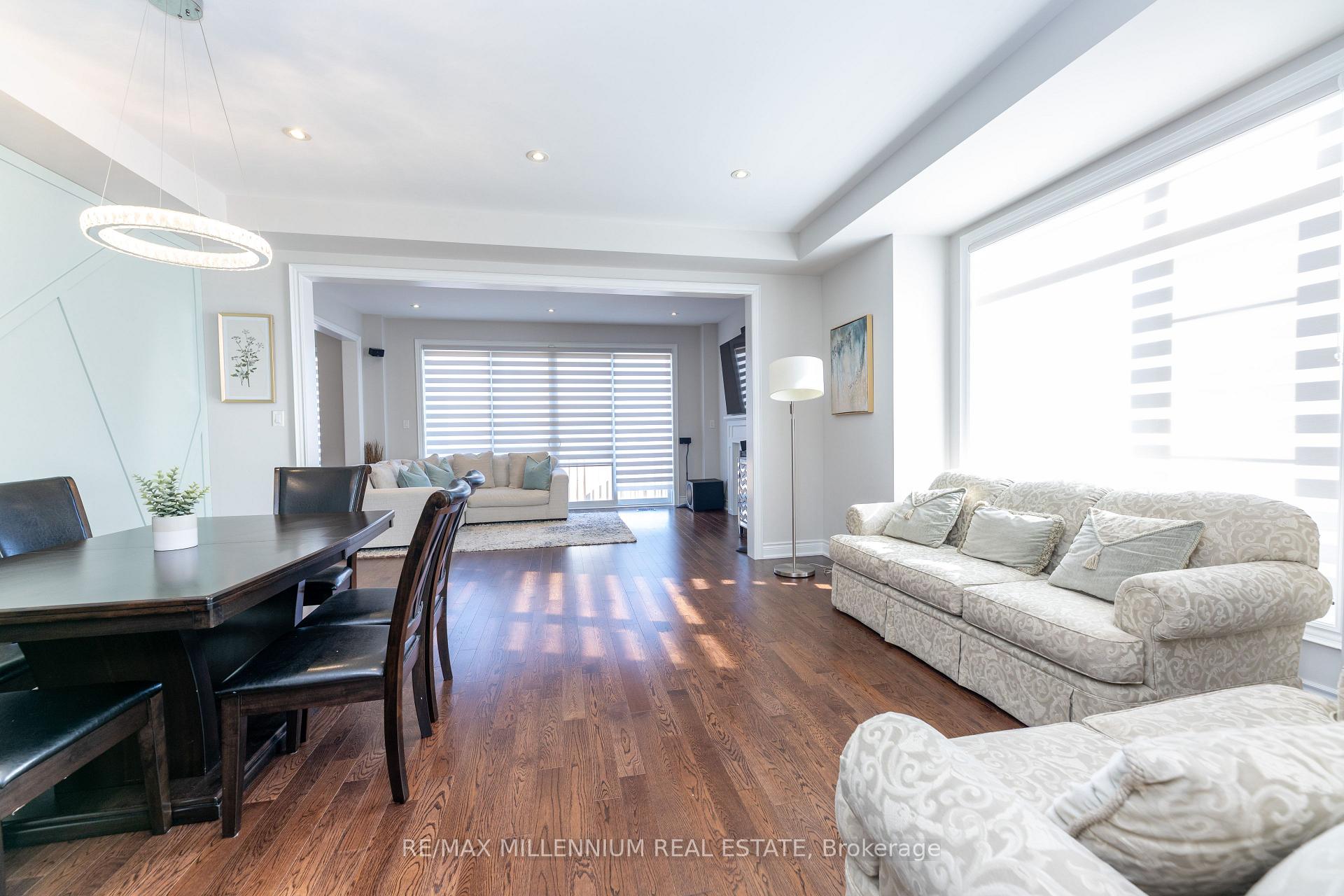 Photo 7 of 40 Frederick Pearson Street, East Gwillimbury, Queensville — HOMEH
