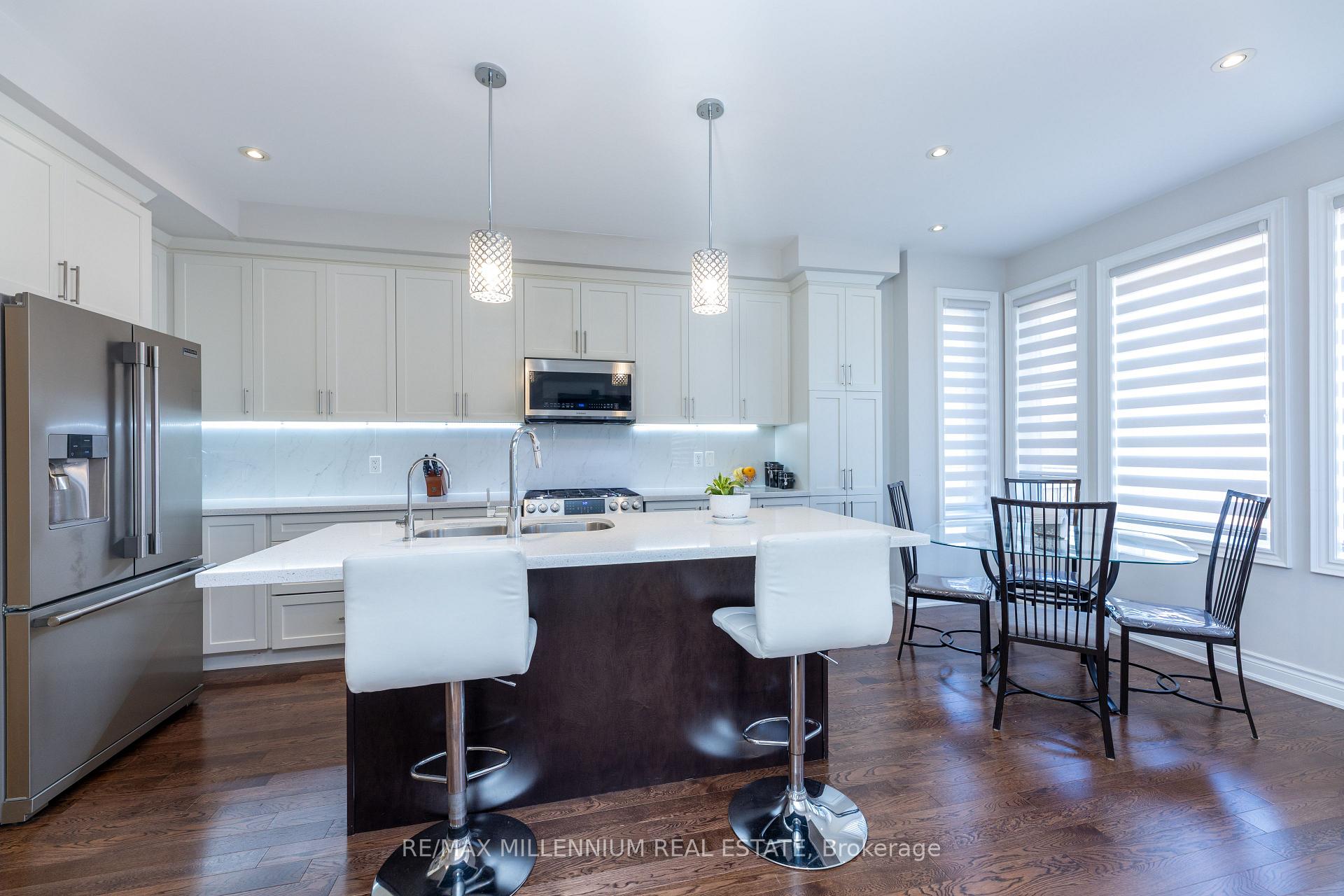 Photo 11 of 40 Frederick Pearson Street, East Gwillimbury, Queensville — HOMEH