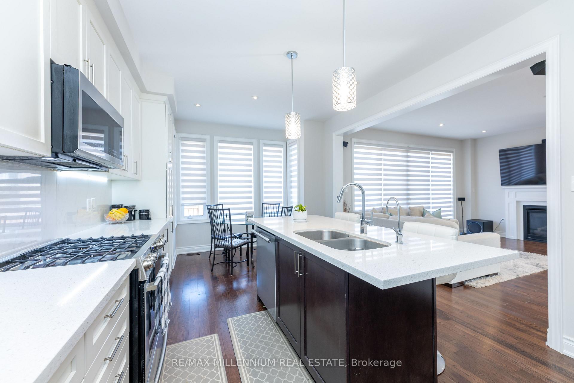 Photo 14 of 40 Frederick Pearson Street, East Gwillimbury, Queensville — HOMEH