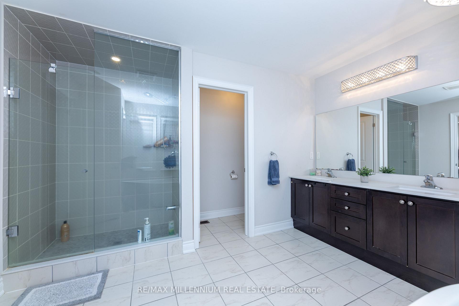 Photo 41 of 40 Frederick Pearson Street, East Gwillimbury, Queensville — HOMEH