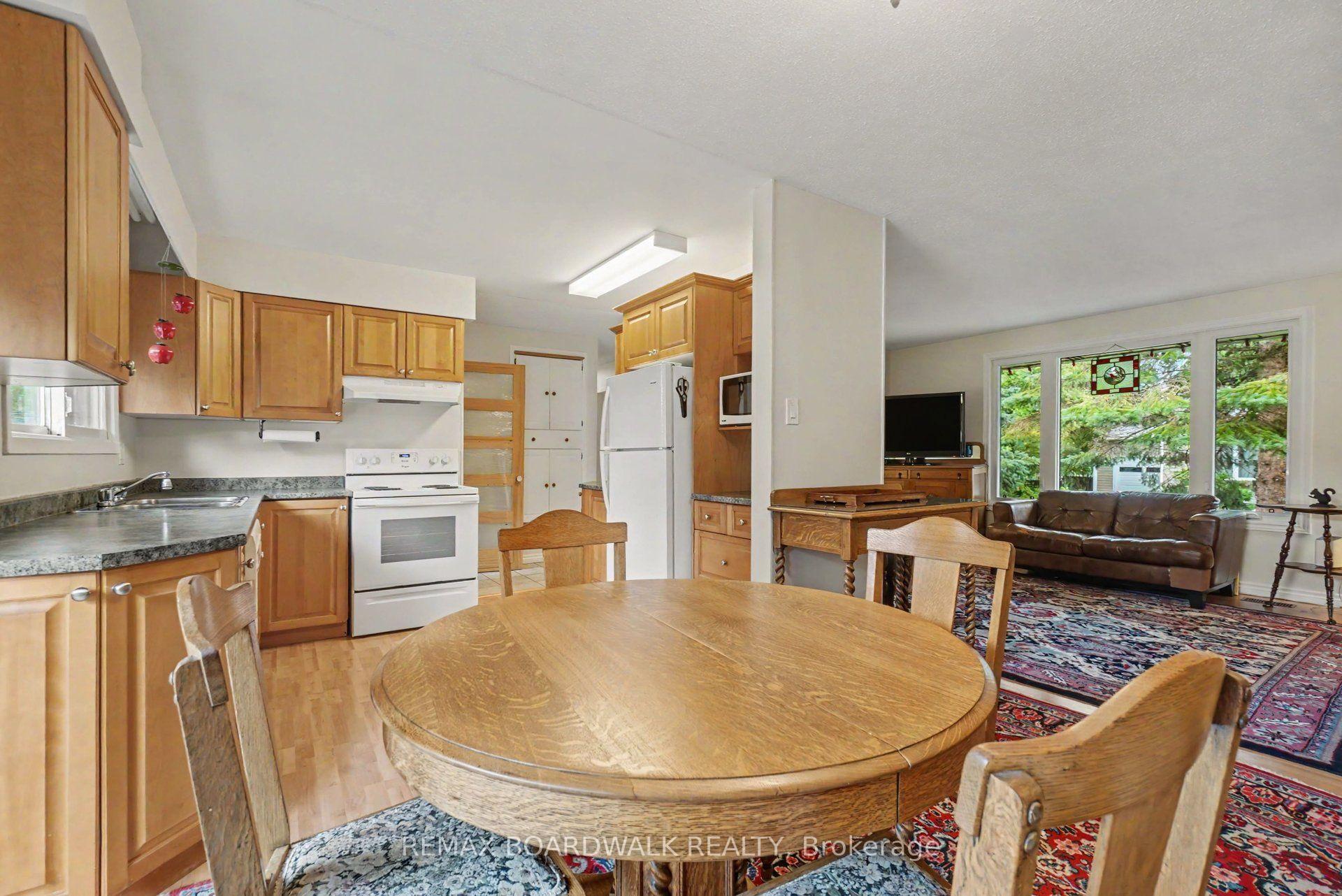 Photo 7 of 169 Henry Street, Carleton Place, Carleton Place — HOMEH