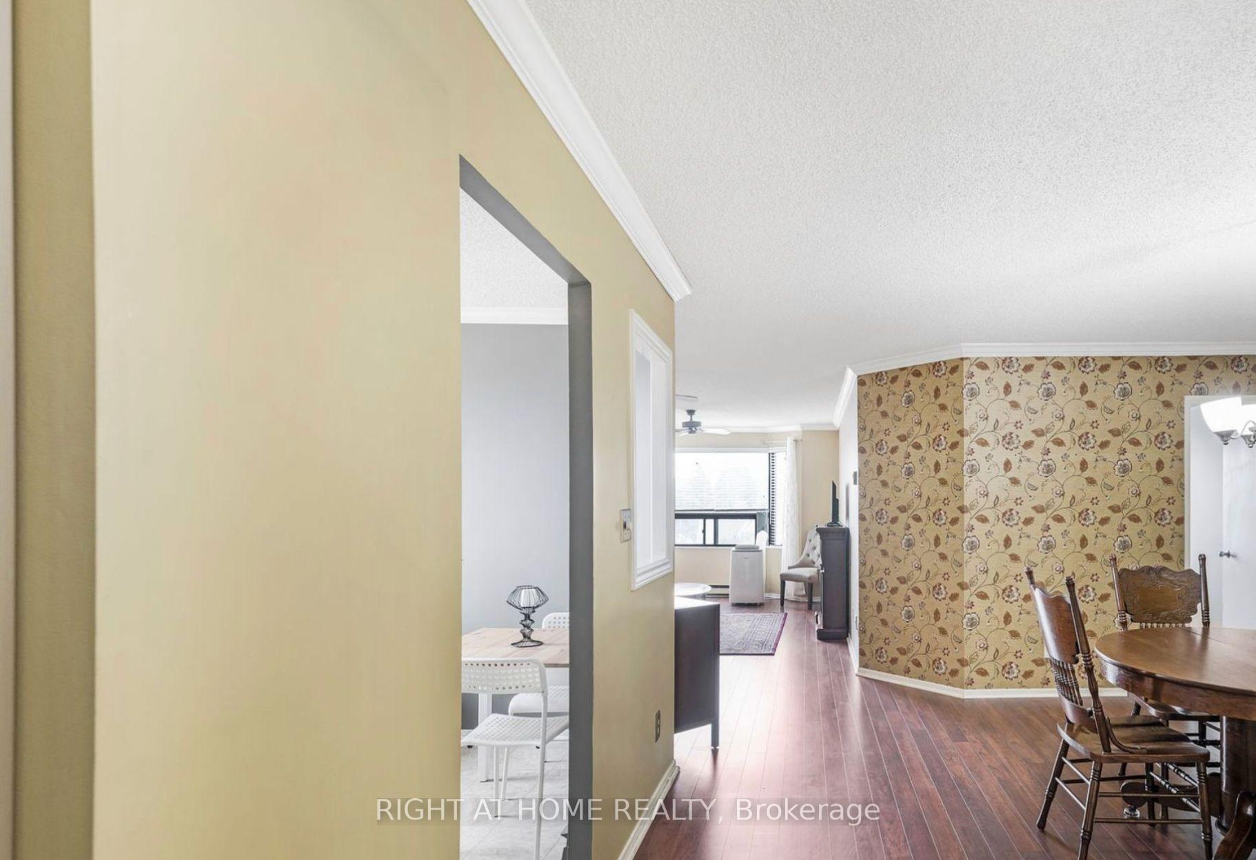 Photo 7 of Unit 402, 41 Ash Street, Uxbridge — HOMEH