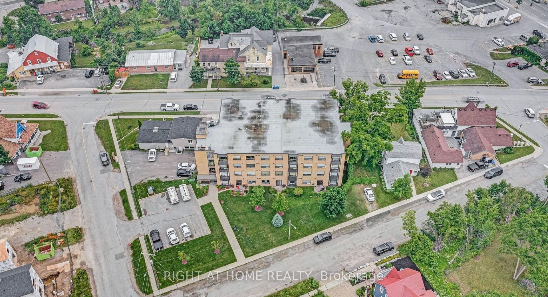 Photo 14 of Unit 402, 41 Ash Street, Uxbridge — HOMEH