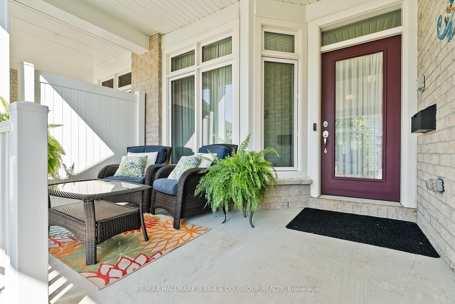 Photo 4 of 540 Silverbell Crescent, Ottawa, Blossom Park/Kemp Park/Findlay Creek — HOMEH