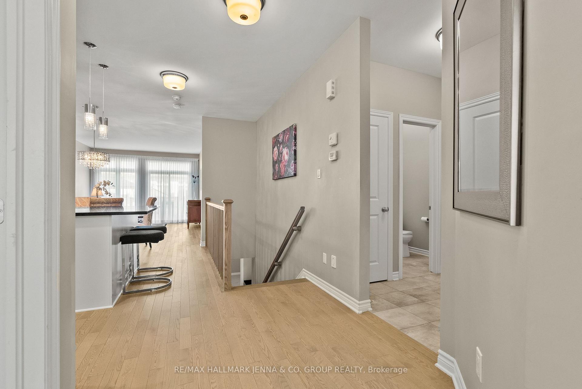 Photo 6 of 540 Silverbell Crescent, Ottawa, Blossom Park/Kemp Park/Findlay Creek — HOMEH