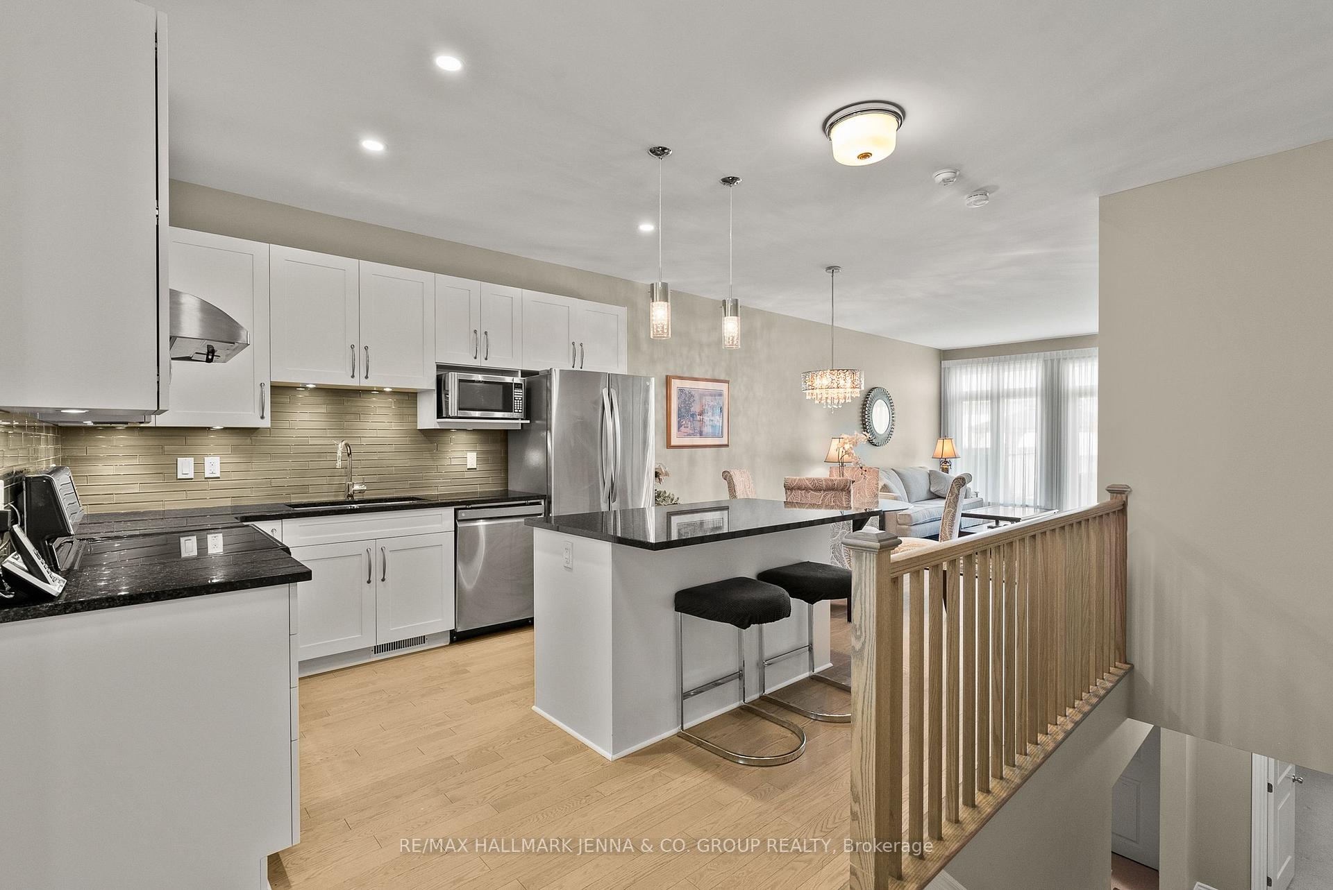 Photo 9 of 540 Silverbell Crescent, Ottawa, Blossom Park/Kemp Park/Findlay Creek — HOMEH