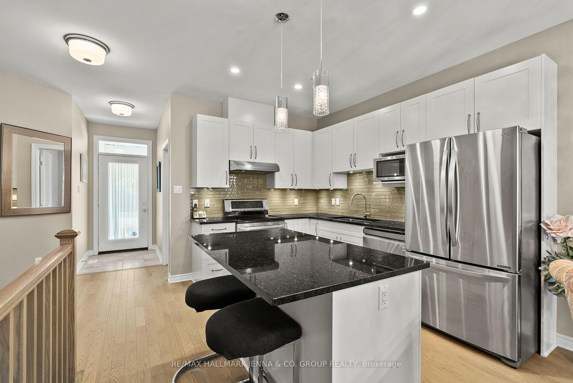 Photo 11 of 540 Silverbell Crescent, Ottawa, Blossom Park/Kemp Park/Findlay Creek — HOMEH