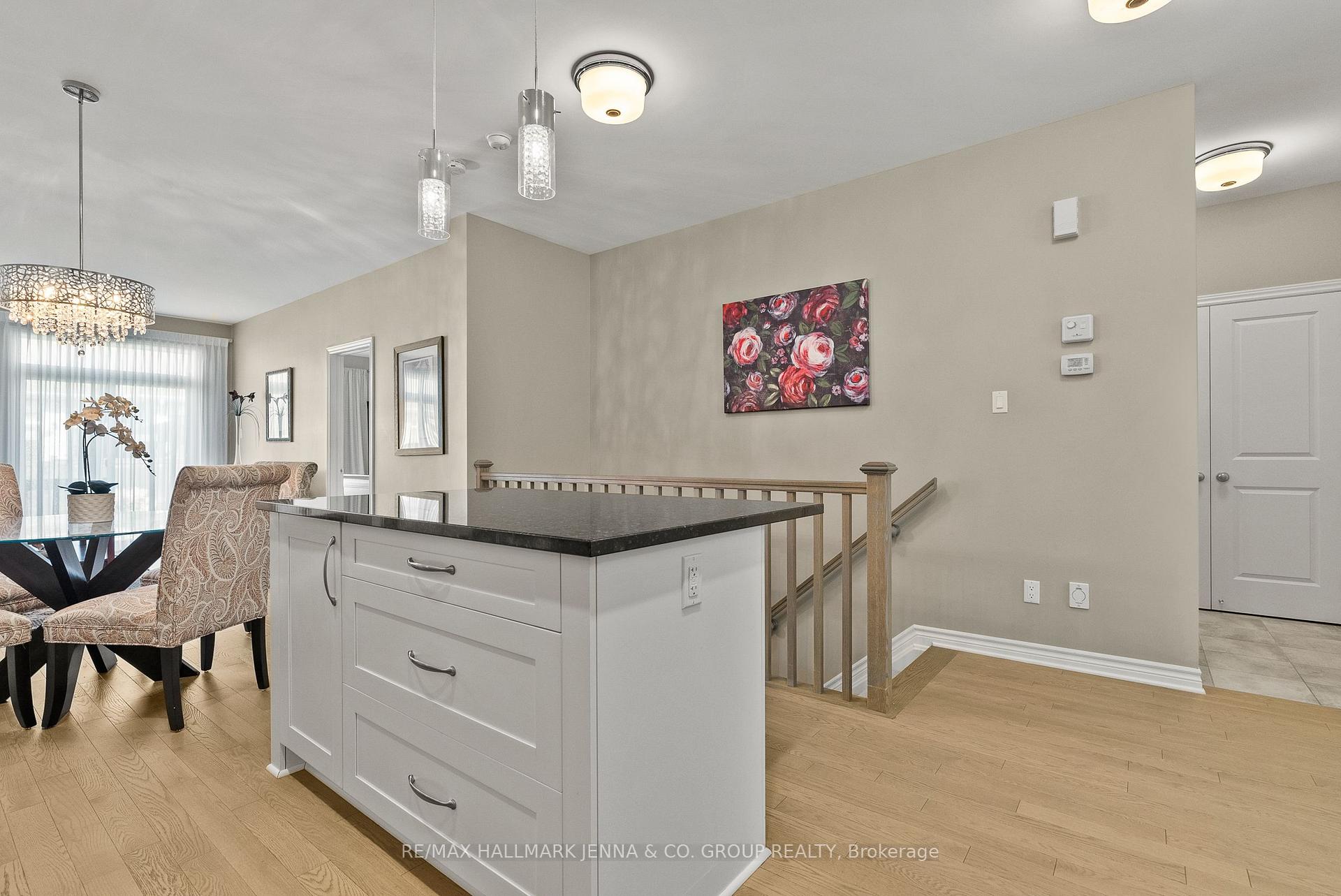 Photo 14 of 540 Silverbell Crescent, Ottawa, Blossom Park/Kemp Park/Findlay Creek — HOMEH