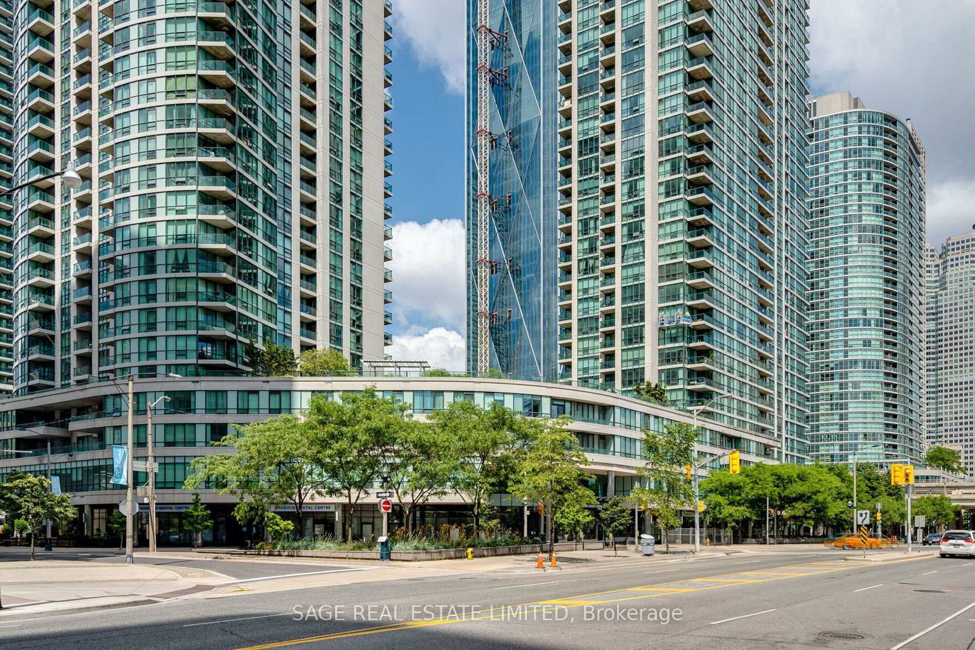 Photo of Unit 2711, 16 Yonge Street
