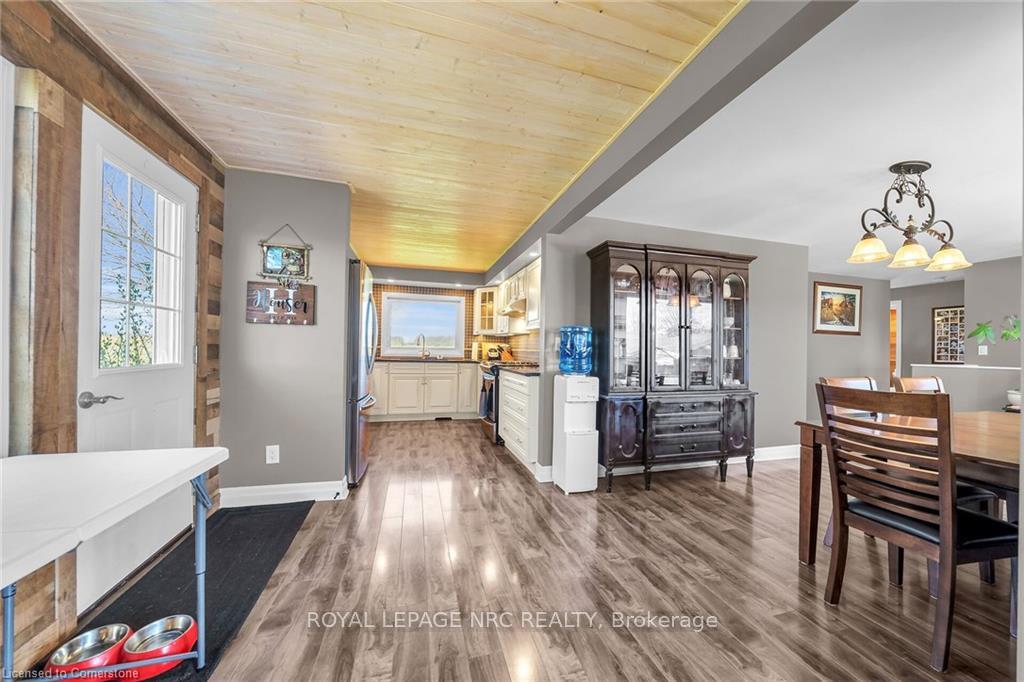 Photo 10 of 2970 Lakeshore Road, Haldimand, Dunnville — HOMEH