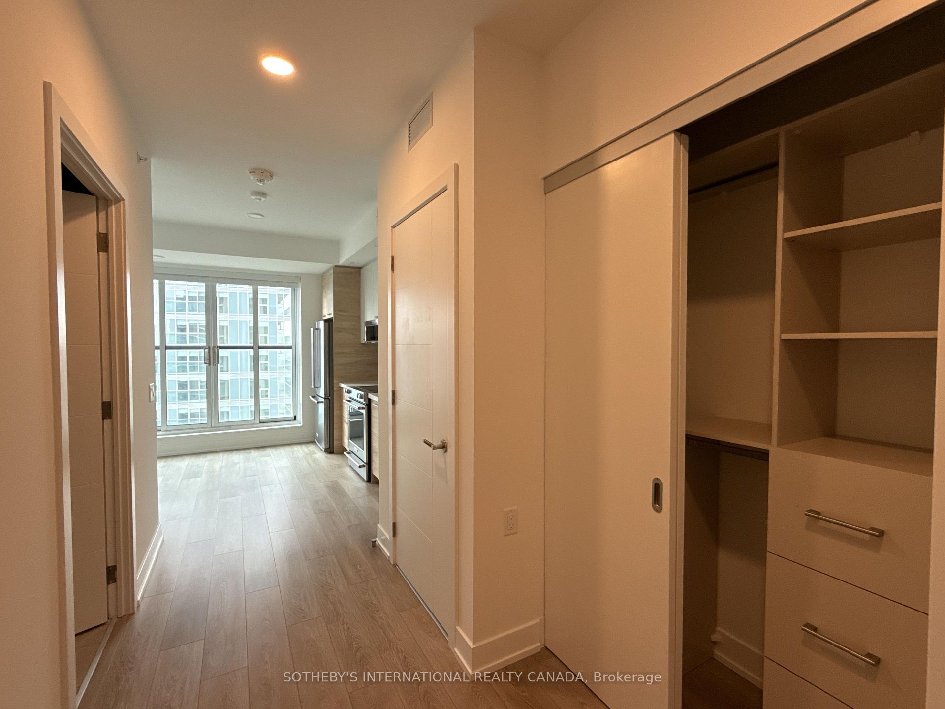 Photo 16 of Unit 2606, 200 Redpath Avenue, Toronto, Mount Pleasant East — HOMEH
