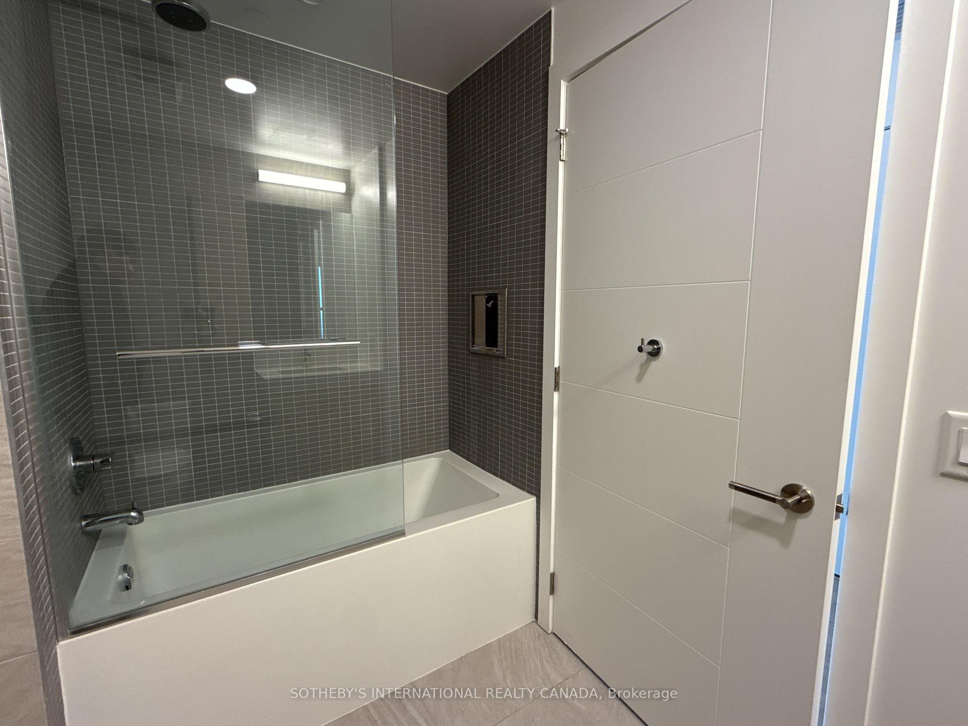 Photo 25 of Unit 2606, 200 Redpath Avenue, Toronto, Mount Pleasant East — HOMEH