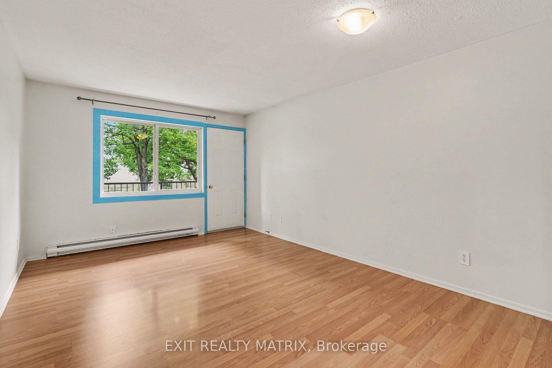 Photo 18 of Unit 203, 2044 Arrowsmith Drive, Ottawa, Beacon Hill South — HOMEH